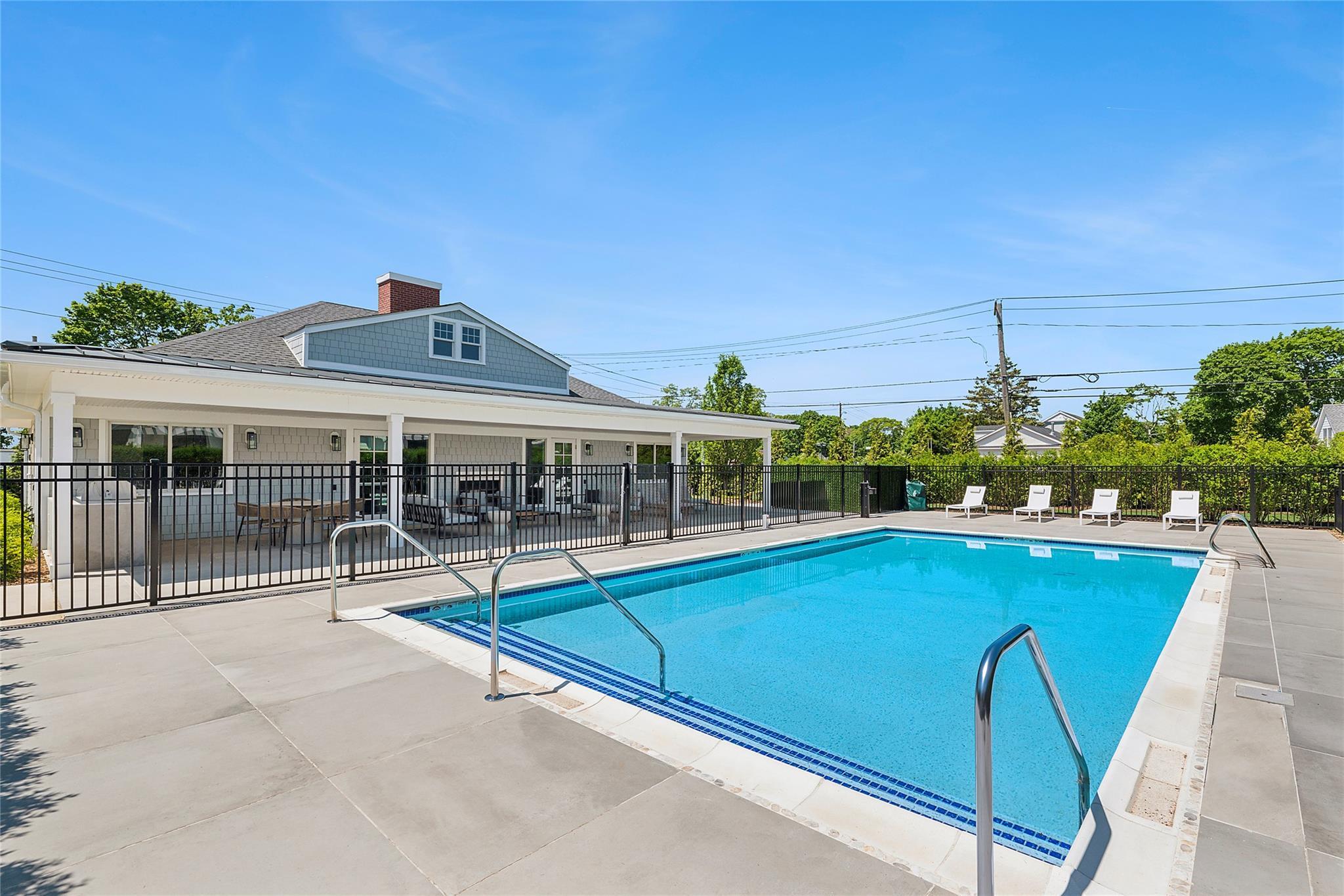 Single Family Depot  Suffolk County, NY 11978, MLS-806626-24