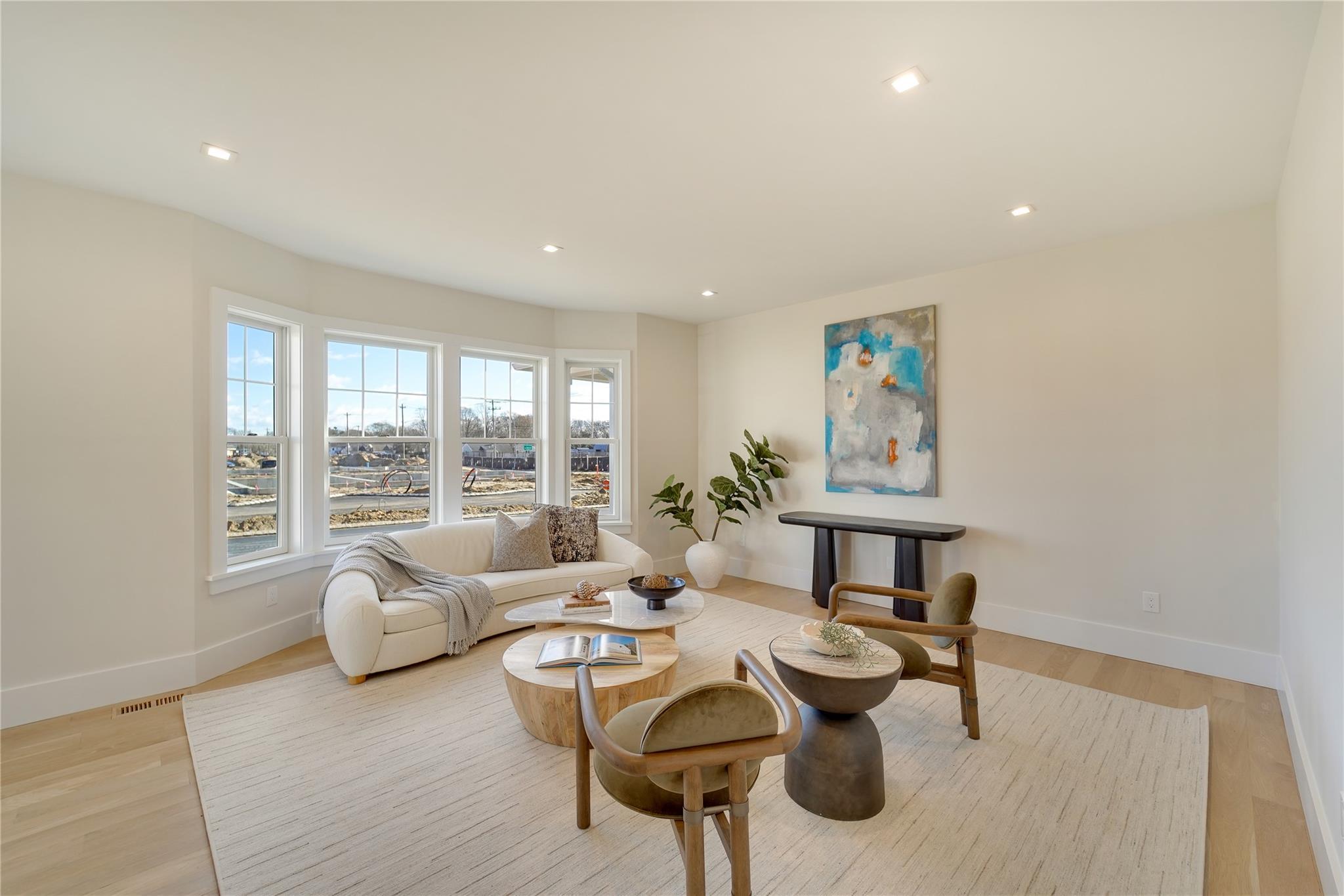 Condo Depot  Suffolk County, NY 11978, MLS-806657-3