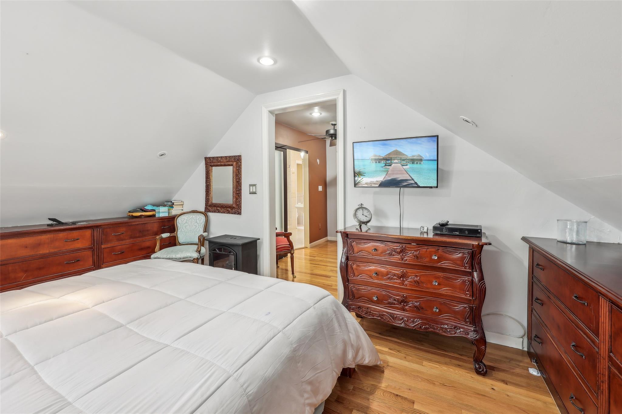 Single Family Bonnie Meadow  Westchester County, NY 10583, MLS-806759-32