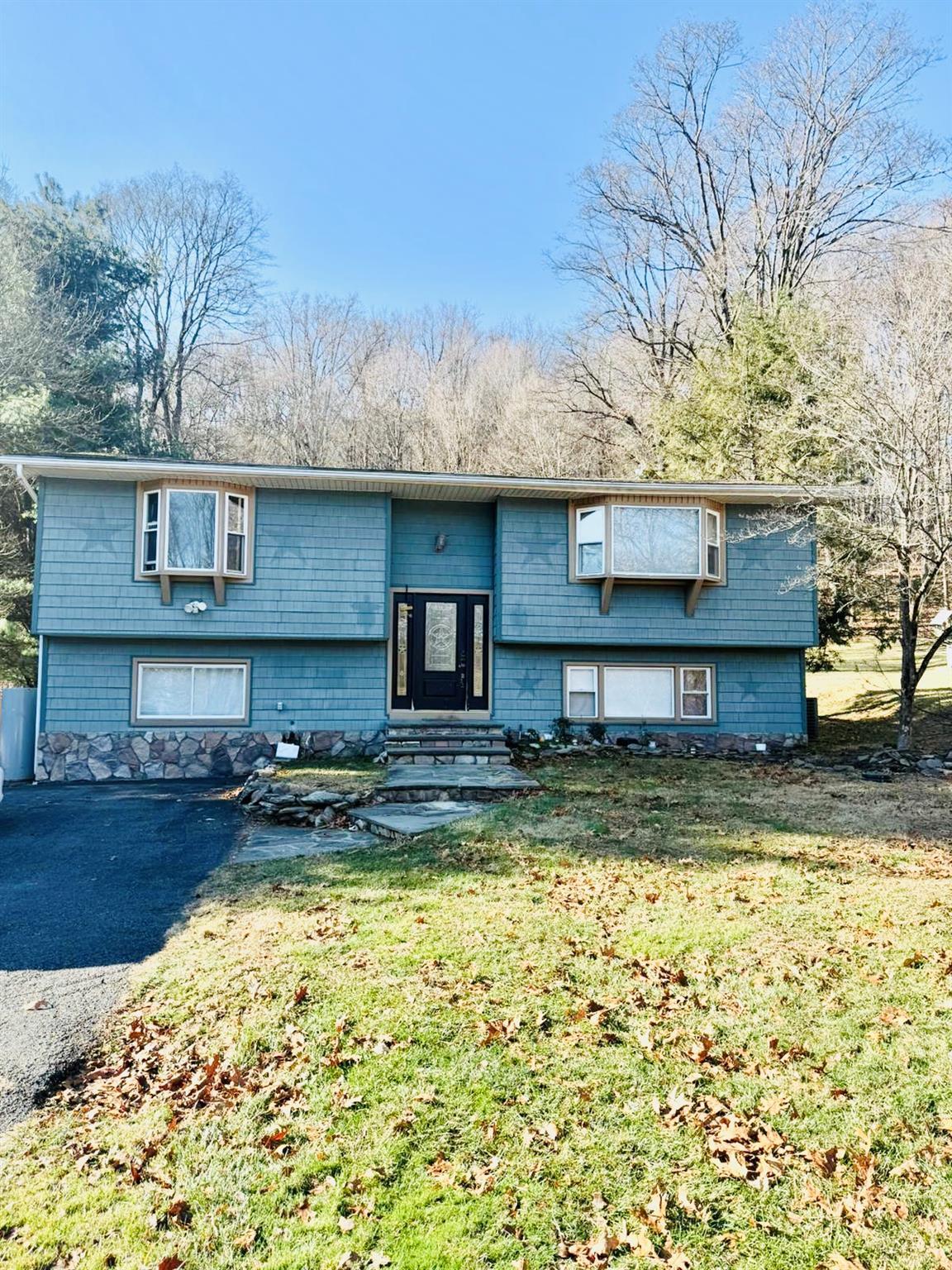 Single Family Peddler Hill  Orange County, NY 10950, MLS-806770-2