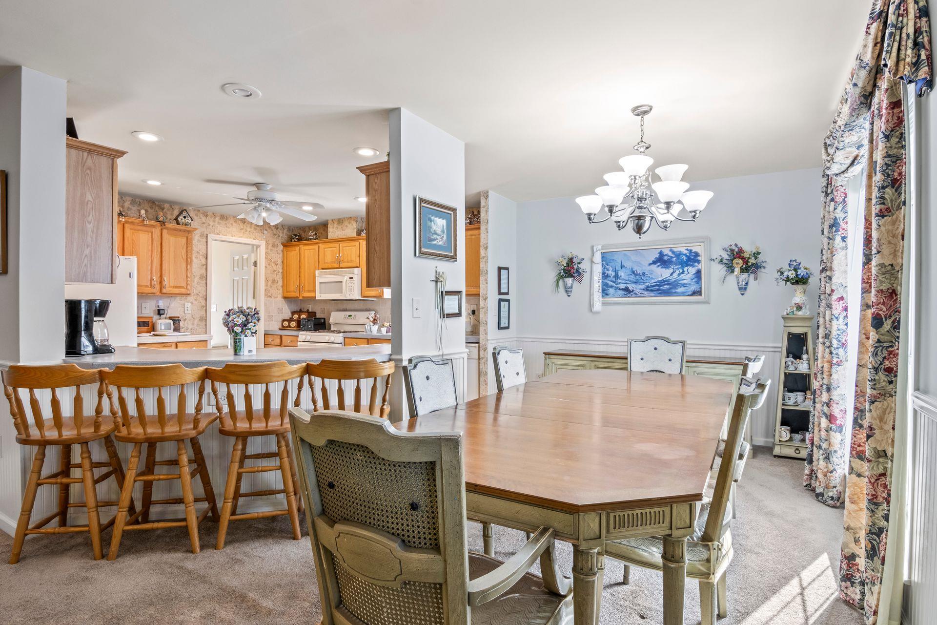 Single Family Old Country Road  Suffolk County, NY 11901, MLS-806946-4