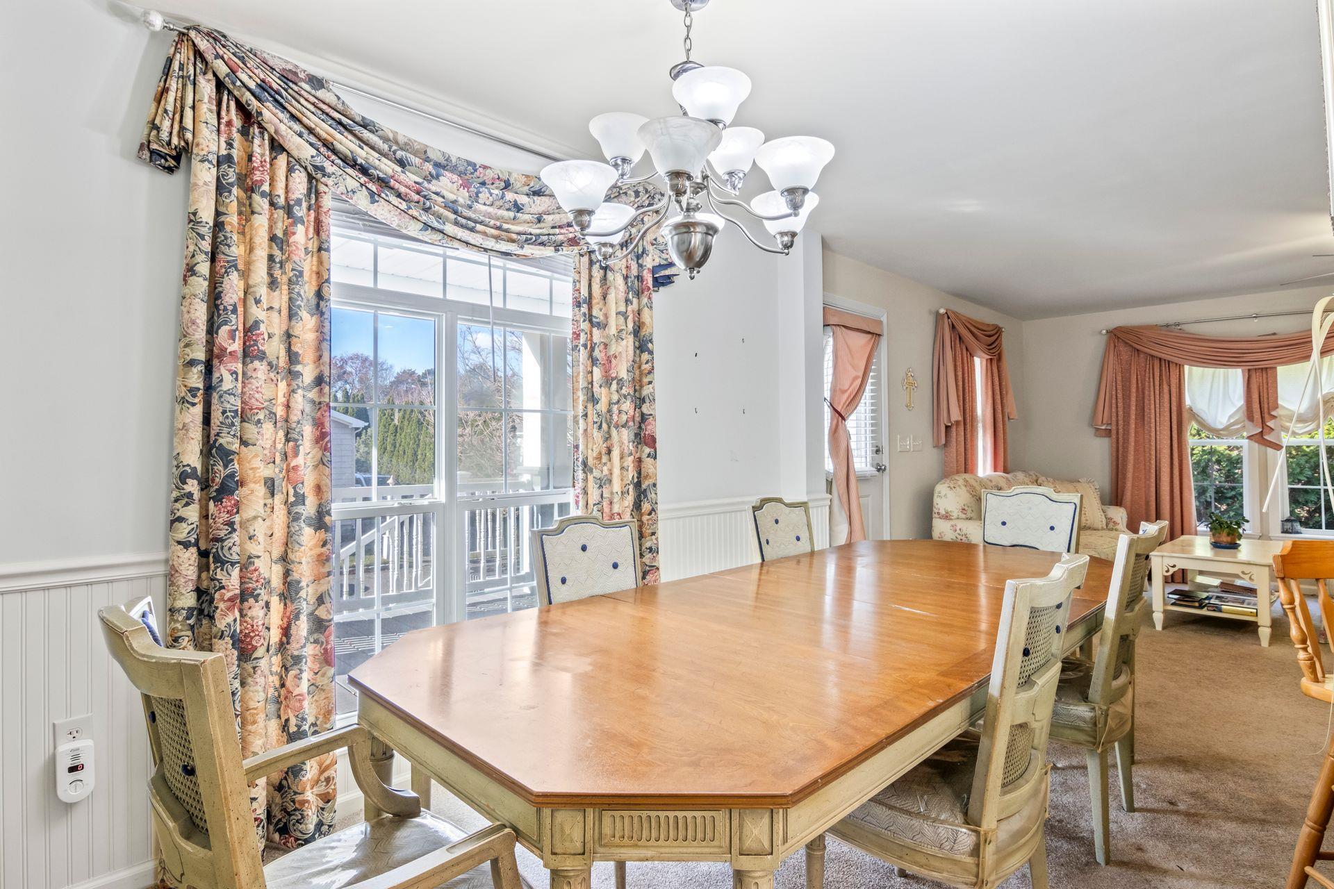 Single Family Old Country Road  Suffolk County, NY 11901, MLS-806946-5