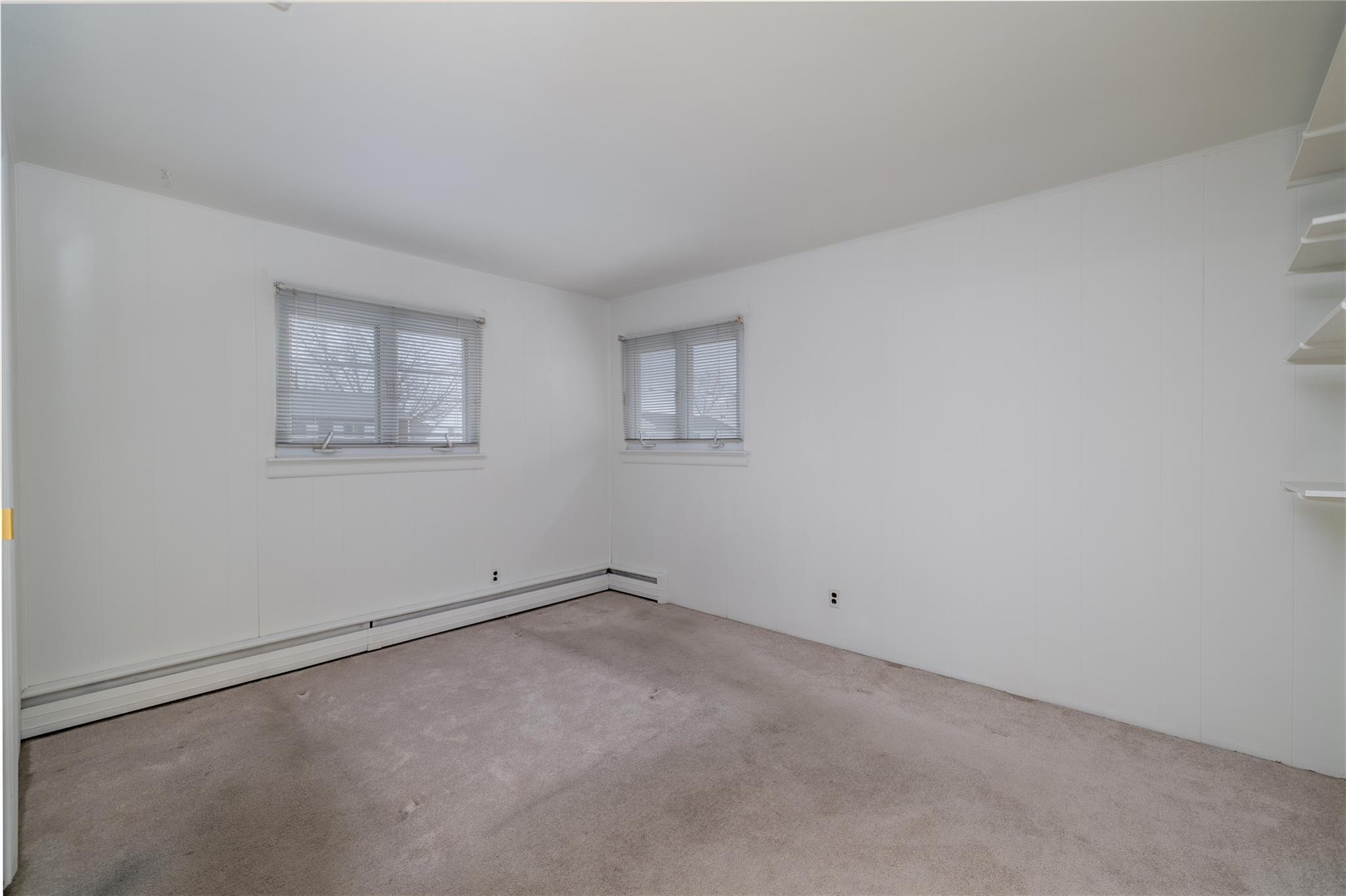 Single Family Branch  Nassau County, NY 11520, MLS-806968-10