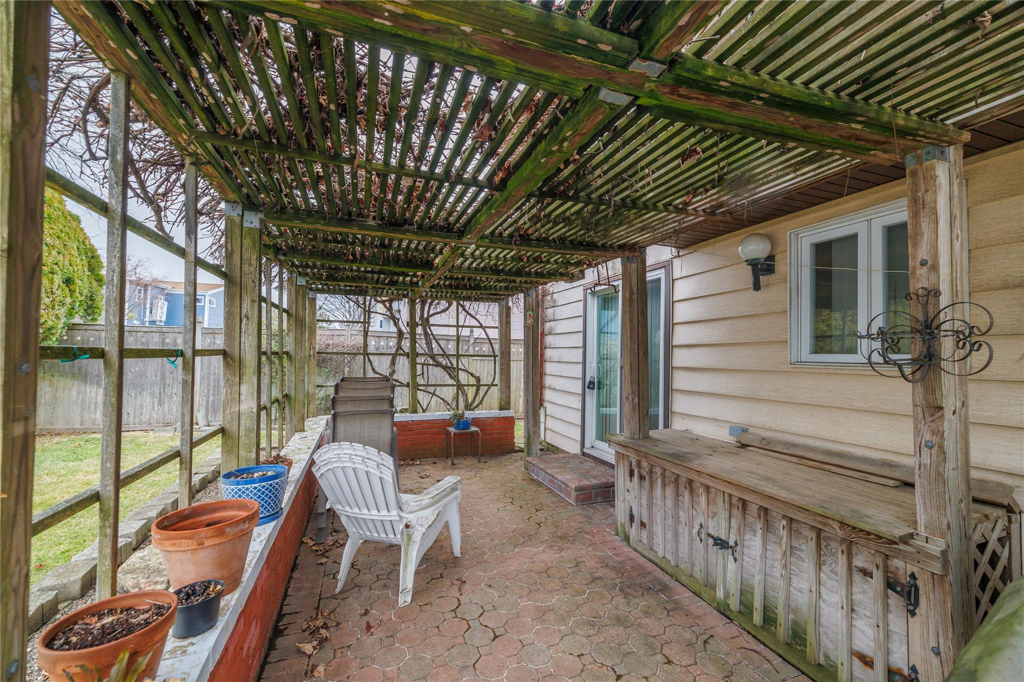 Single Family Branch  Nassau County, NY 11520, MLS-806968-20