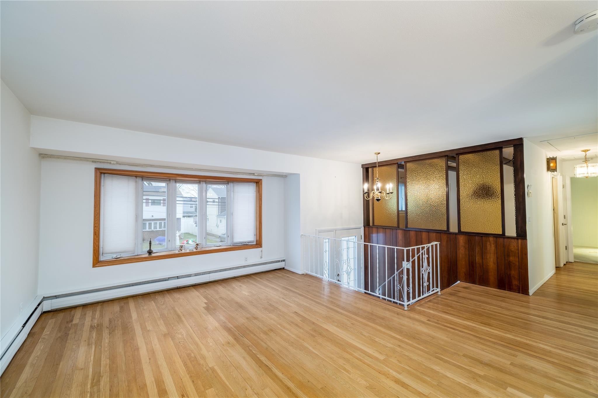 Single Family Branch  Nassau County, NY 11520, MLS-806968-3