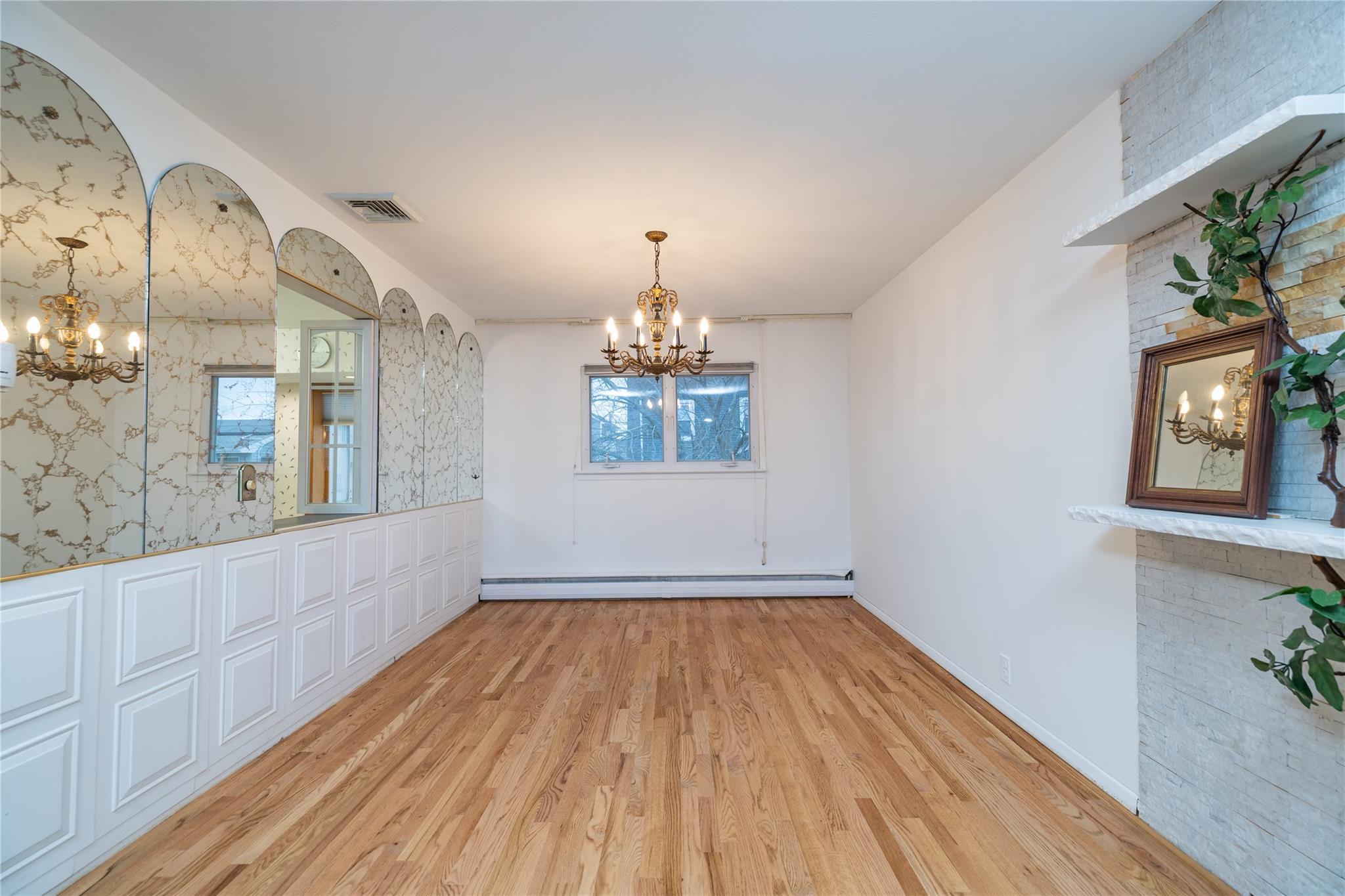 Single Family Branch  Nassau County, NY 11520, MLS-806968-4