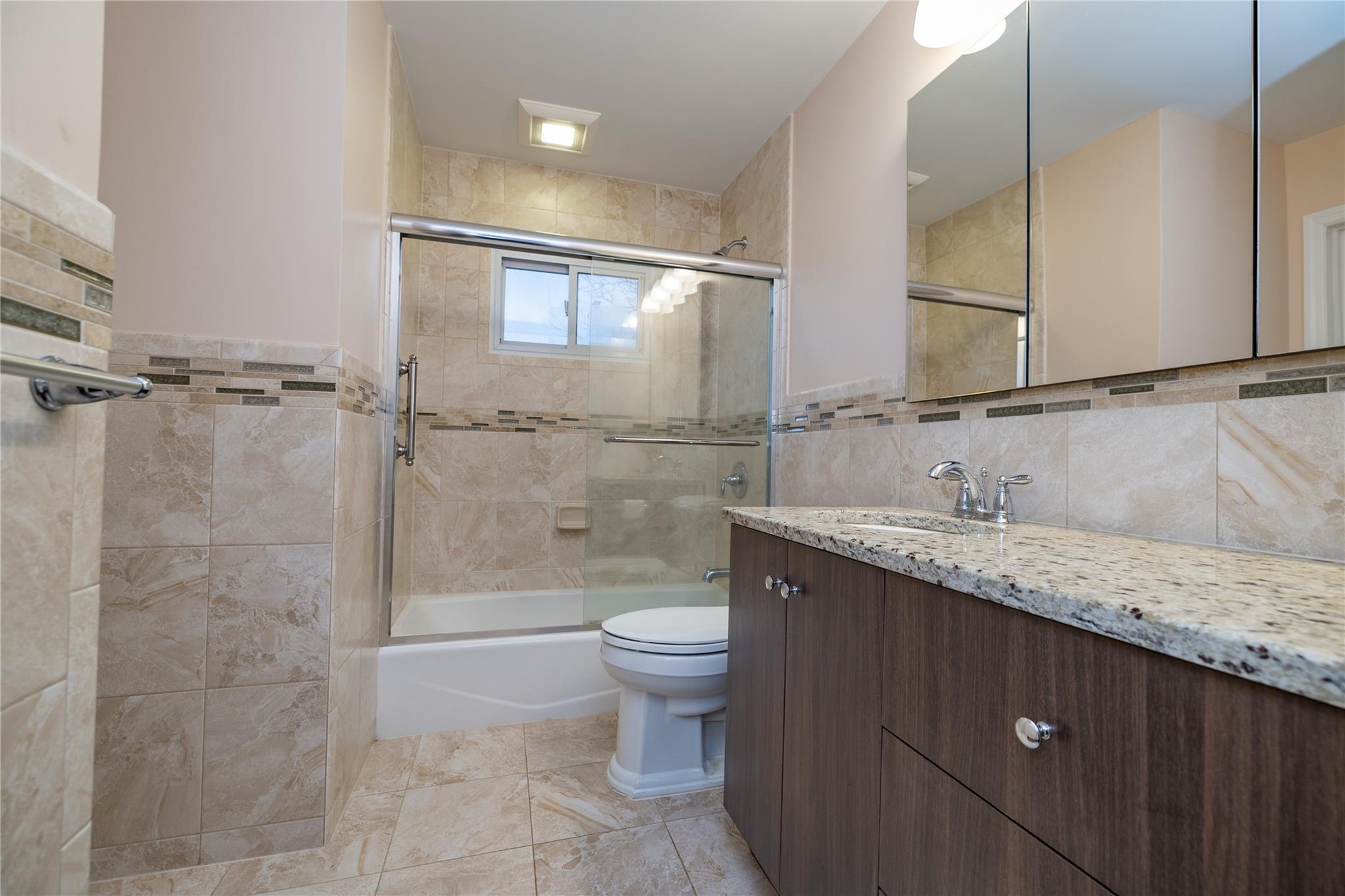 Single Family Branch  Nassau County, NY 11520, MLS-806968-9