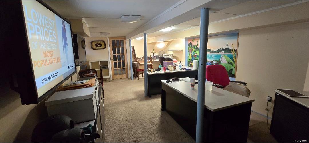 Single Family Bixley Heath  Nassau County, NY 11563, MLS-807028-45