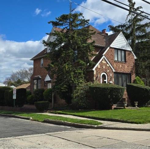 Single Family Bixley Heath  Nassau County, NY 11563, MLS-807028-6
