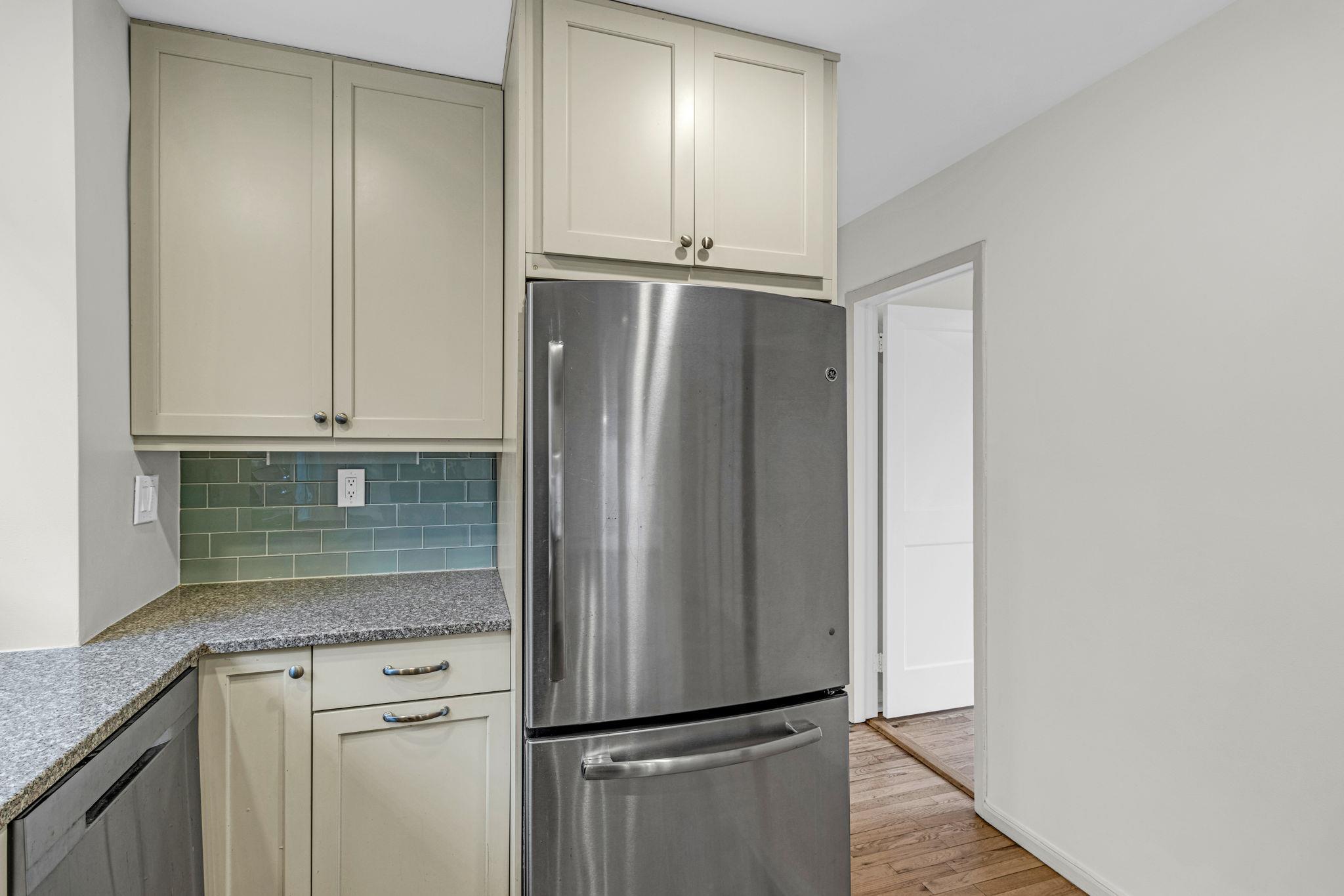 Apartment Spencer  Bronx, NY 10471, MLS-807070-14