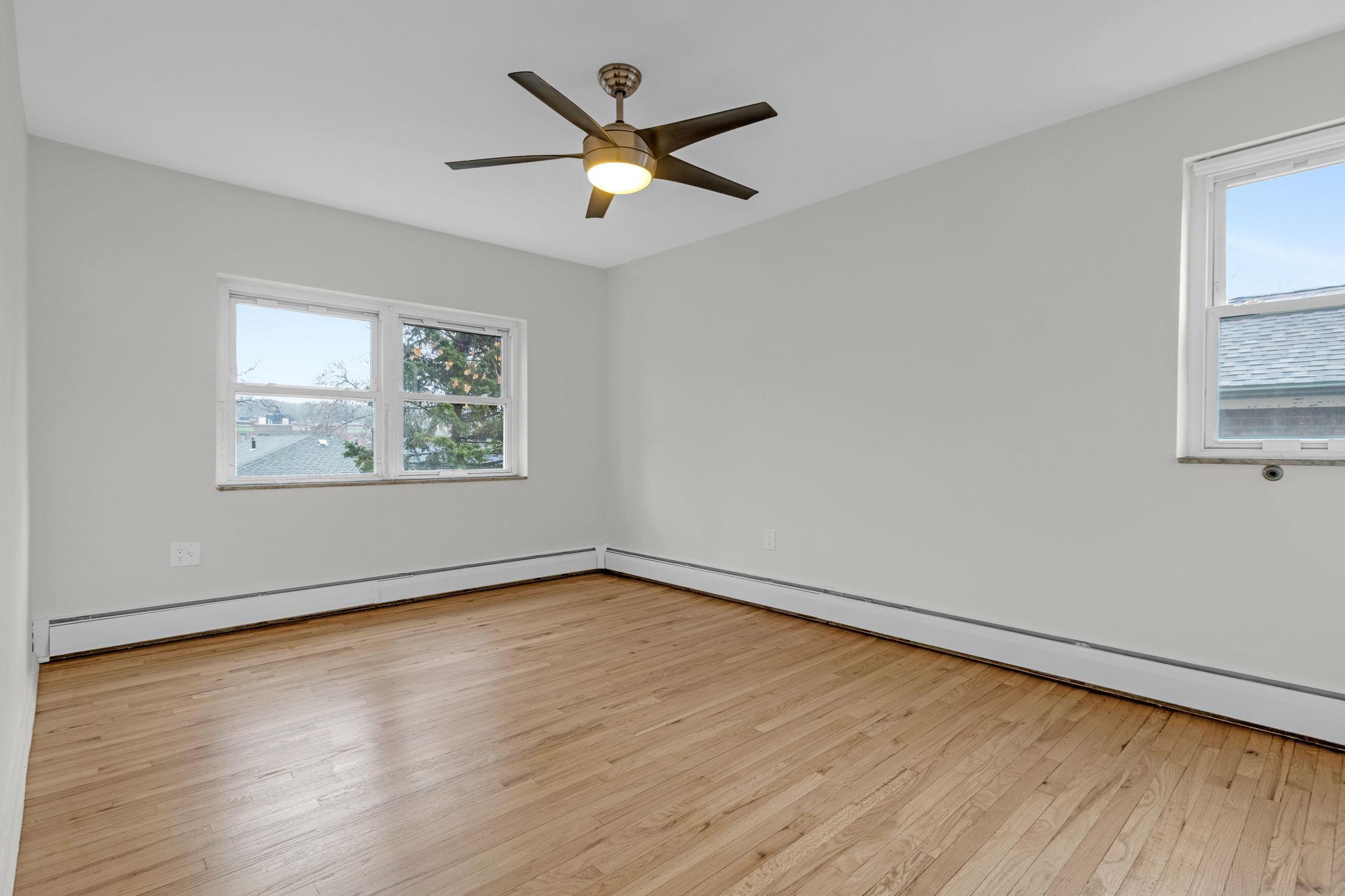 Apartment Spencer  Bronx, NY 10471, MLS-807070-19