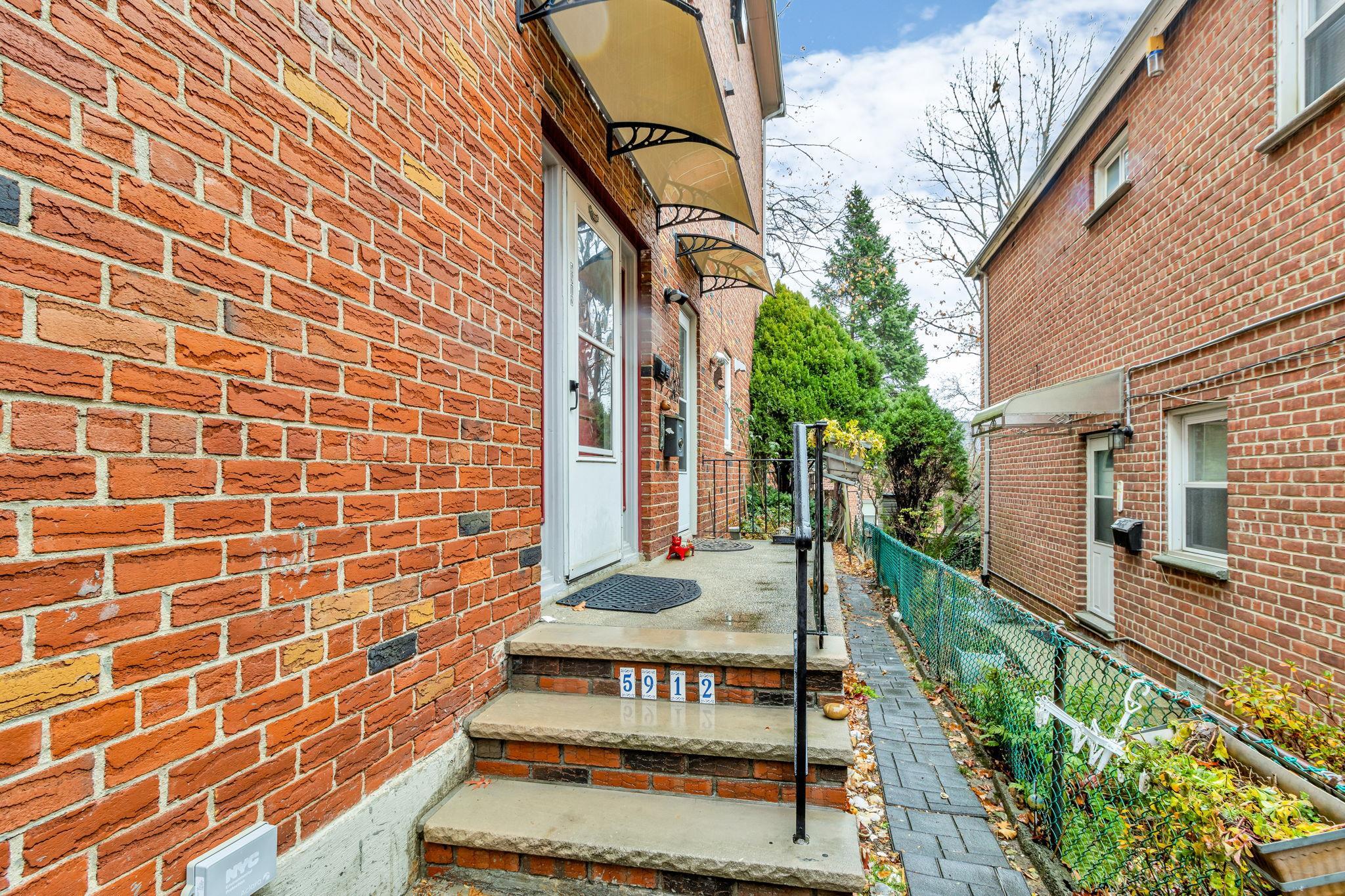 Apartment Spencer  Bronx, NY 10471, MLS-807070-32