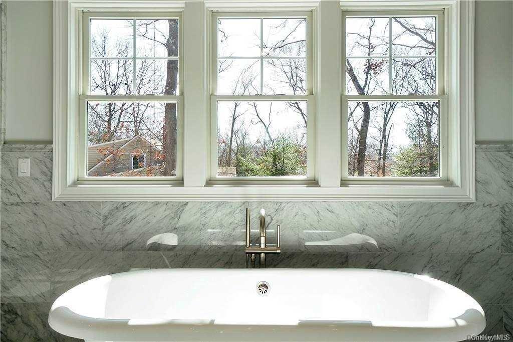 Single Family Silas Carter  Suffolk County, NY 11949, MLS-807356-23