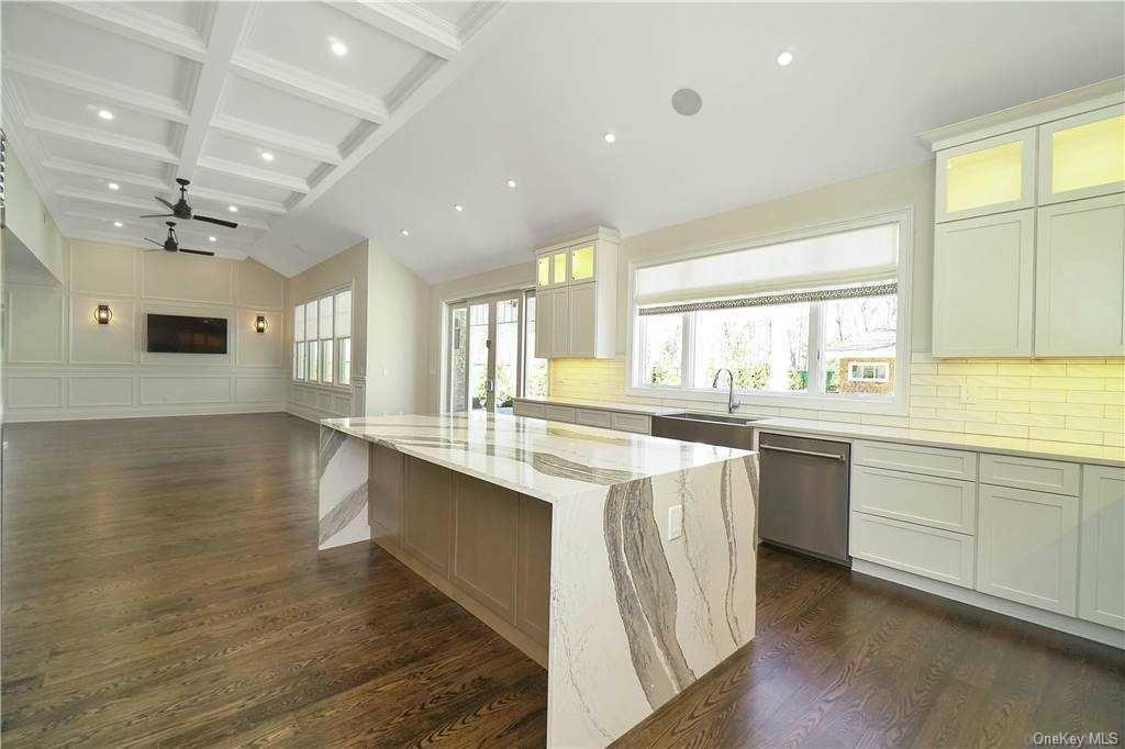 Single Family Silas Carter  Suffolk County, NY 11949, MLS-807356-9