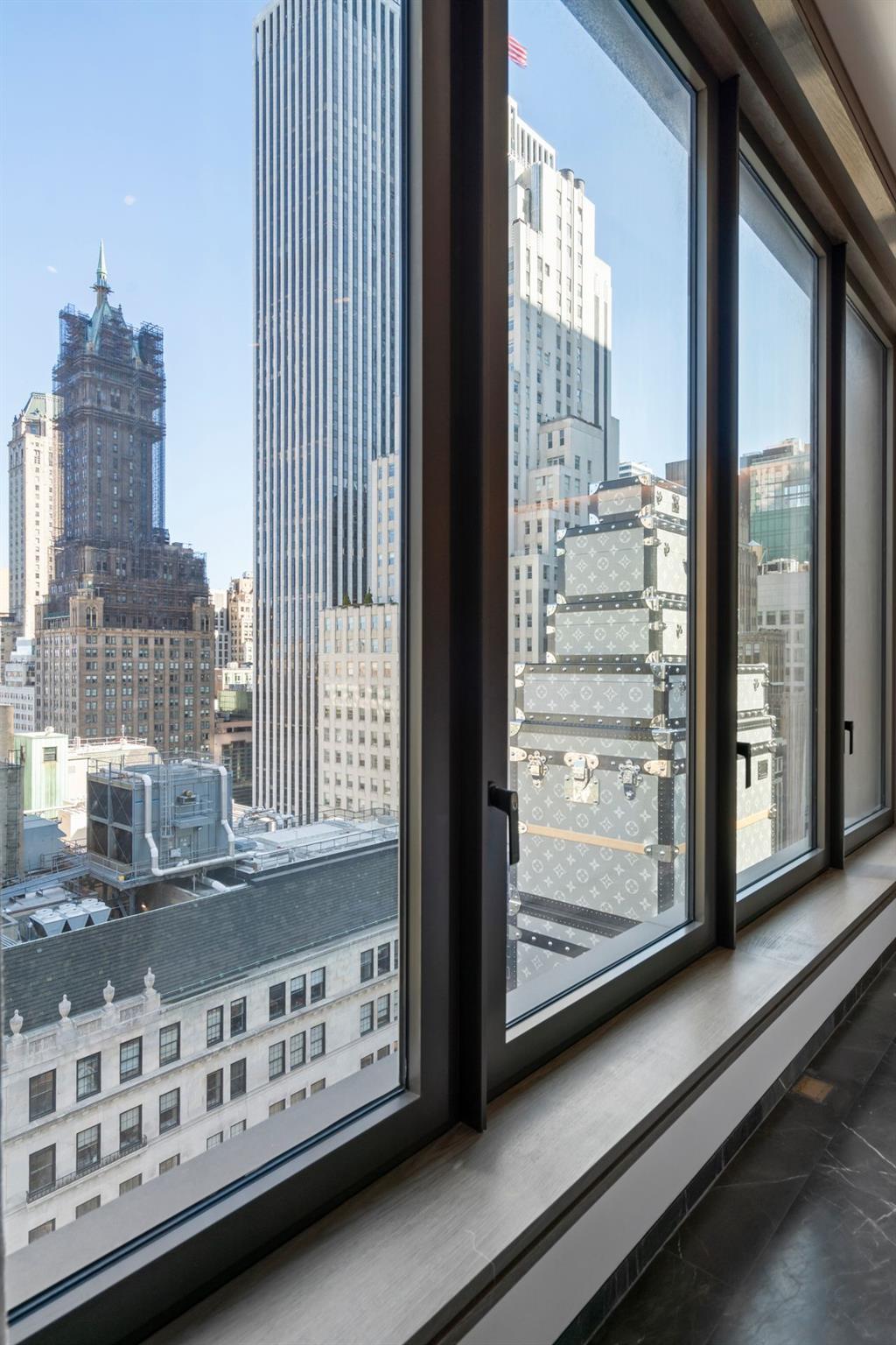 Condo 5th Avenue  Manhattan, NY 10019, MLS-807393-18
