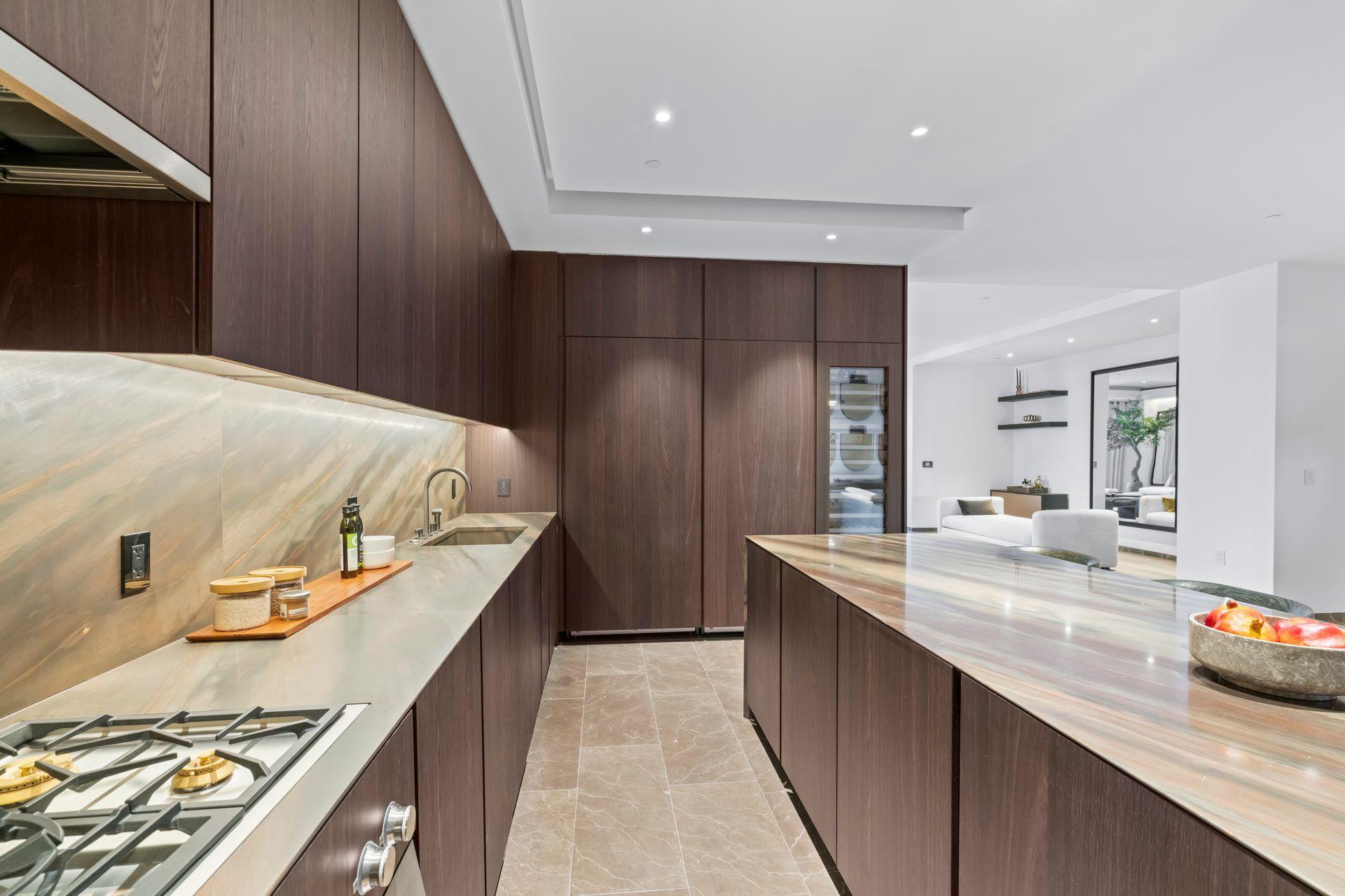 Condo 5th Avenue  Manhattan, NY 10019, MLS-807393-8