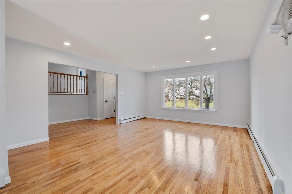 Single Family Buckingham  Nassau County, NY 11516, MLS-807516-10
