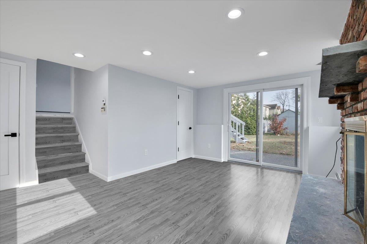 Single Family Buckingham  Nassau County, NY 11516, MLS-807516-24
