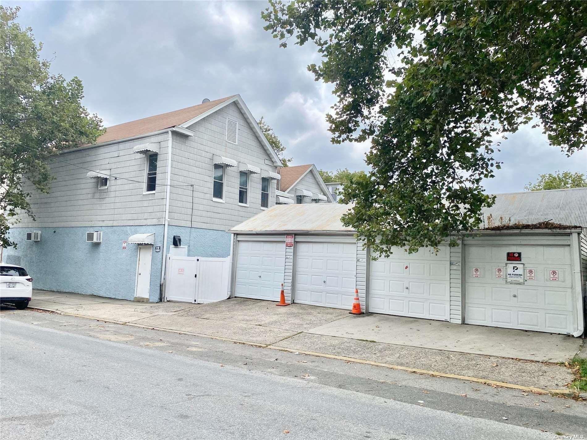 Single Family 18th  Queens, NY 11356, MLS-807518-2