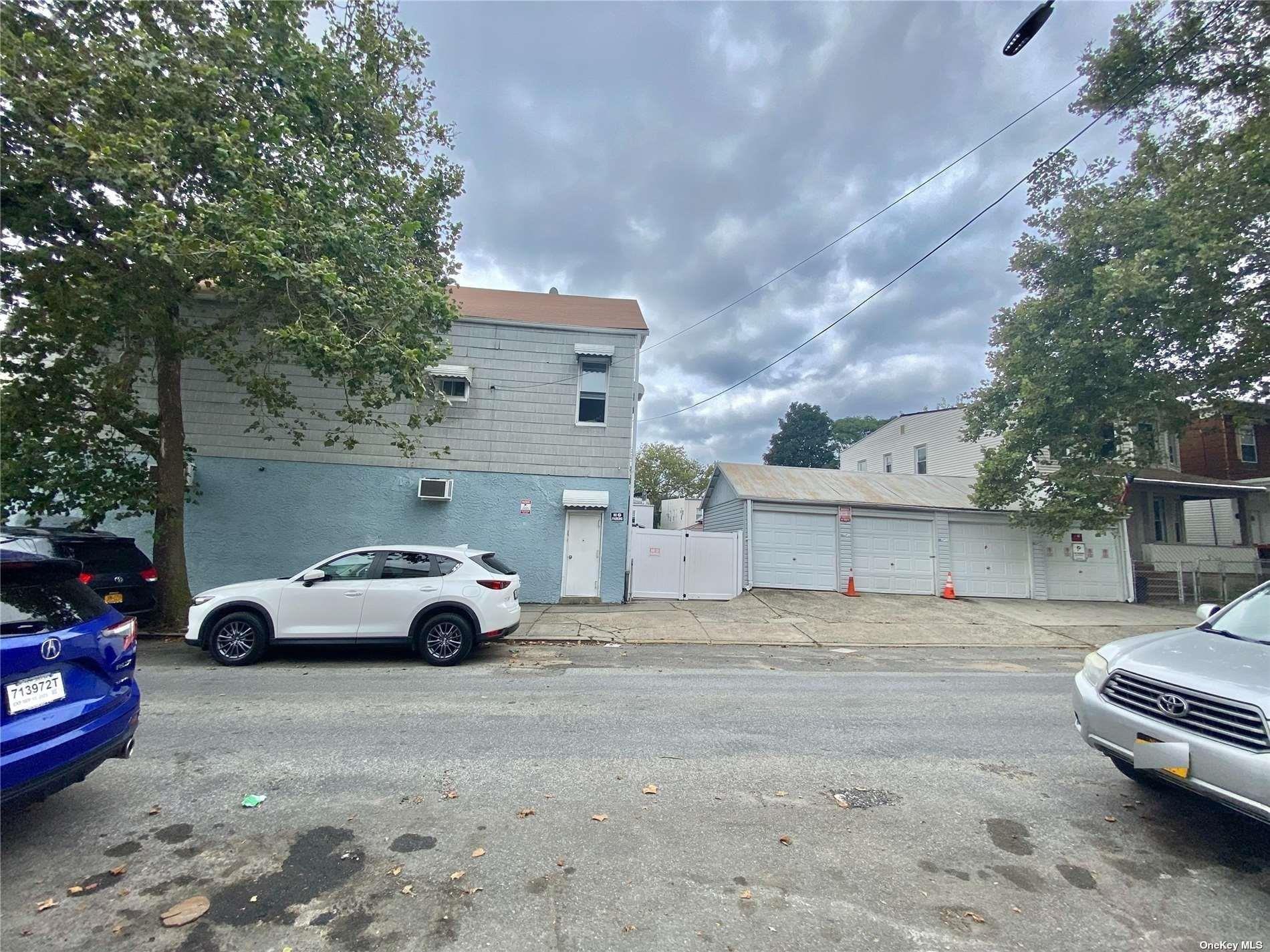 Single Family 18th  Queens, NY 11356, MLS-807518-3
