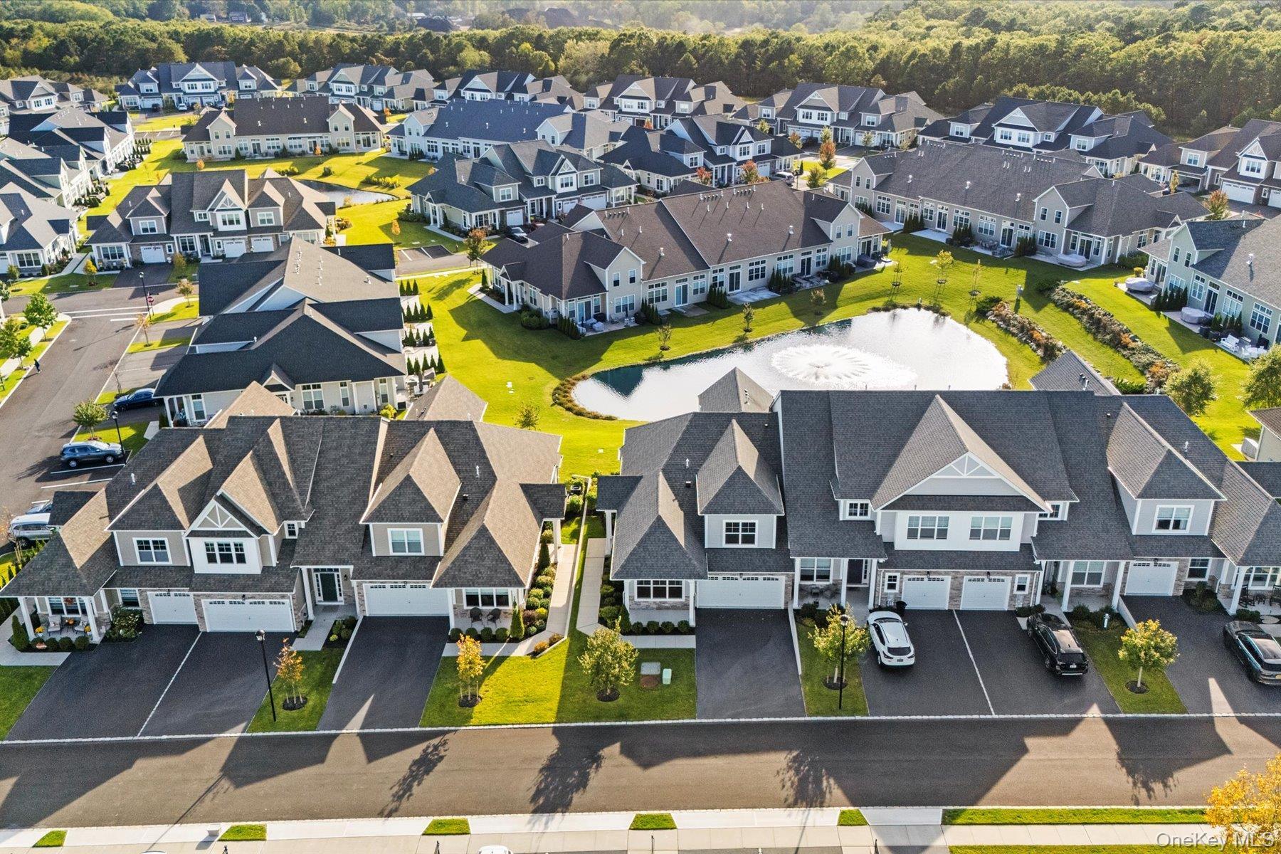 Condo Silver Timber  Suffolk County, NY 11980, MLS-807740-22