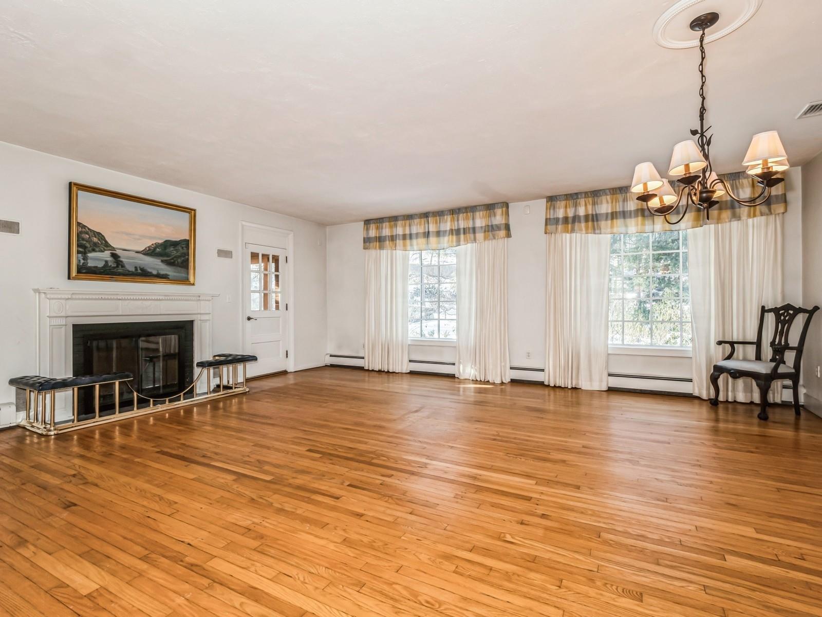 Single Family Fox Hollow  Putnam County, NY 10524, MLS-807889-12