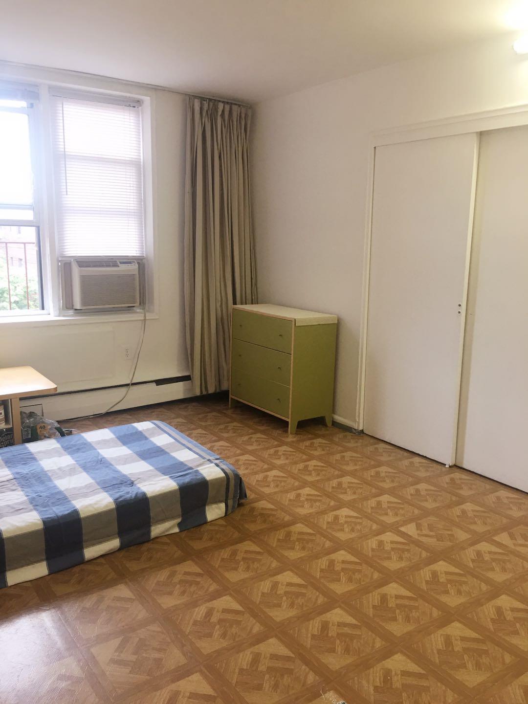 Coop Parsons Blvd.  Queens, NY 11354, MLS-807911-2