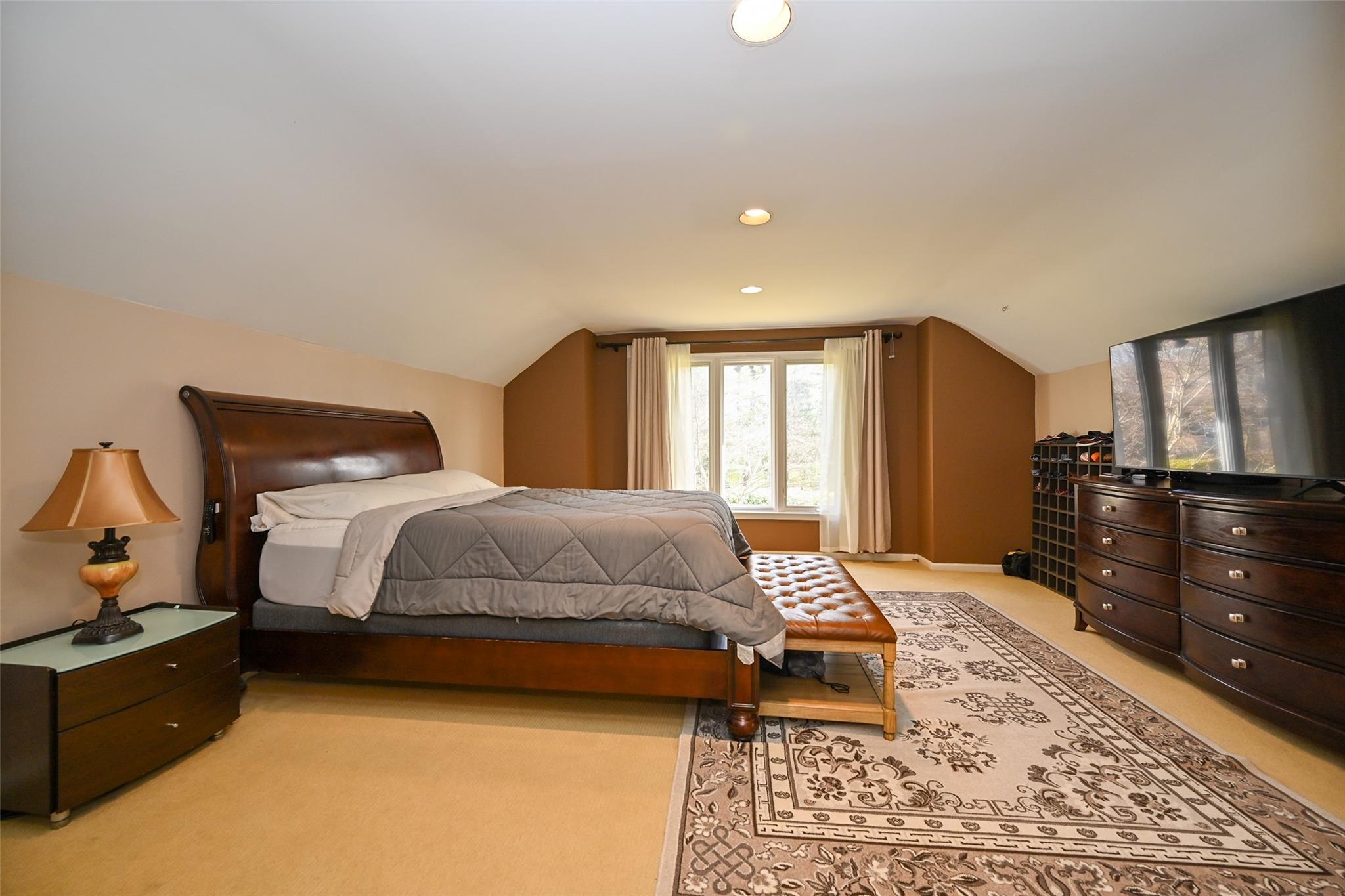 Single Family Annandale  Nassau County, NY 11791, MLS-807913-14