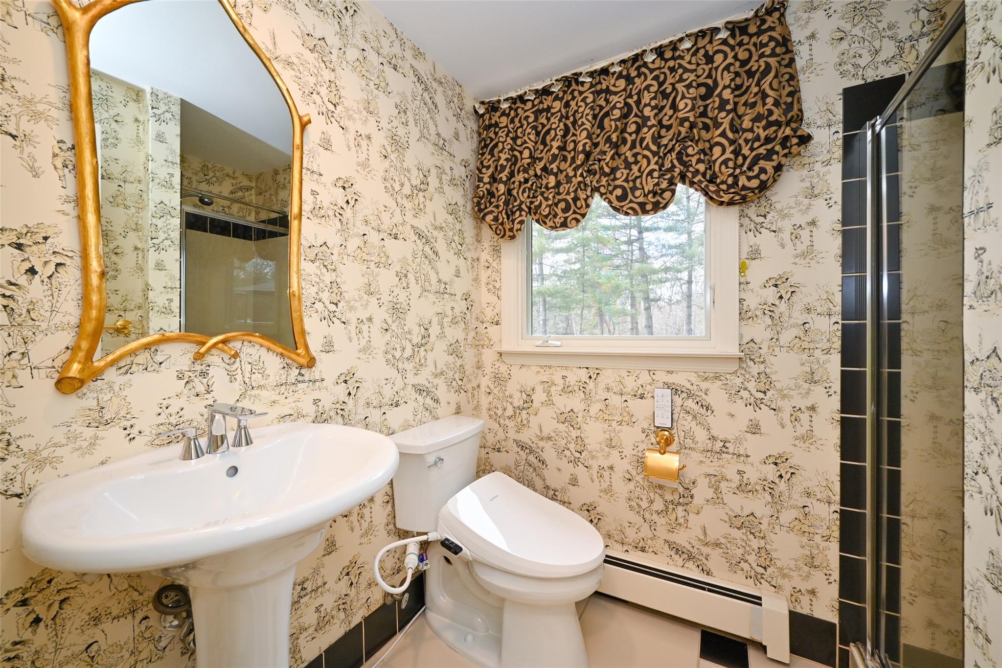 Single Family Annandale  Nassau County, NY 11791, MLS-807913-21