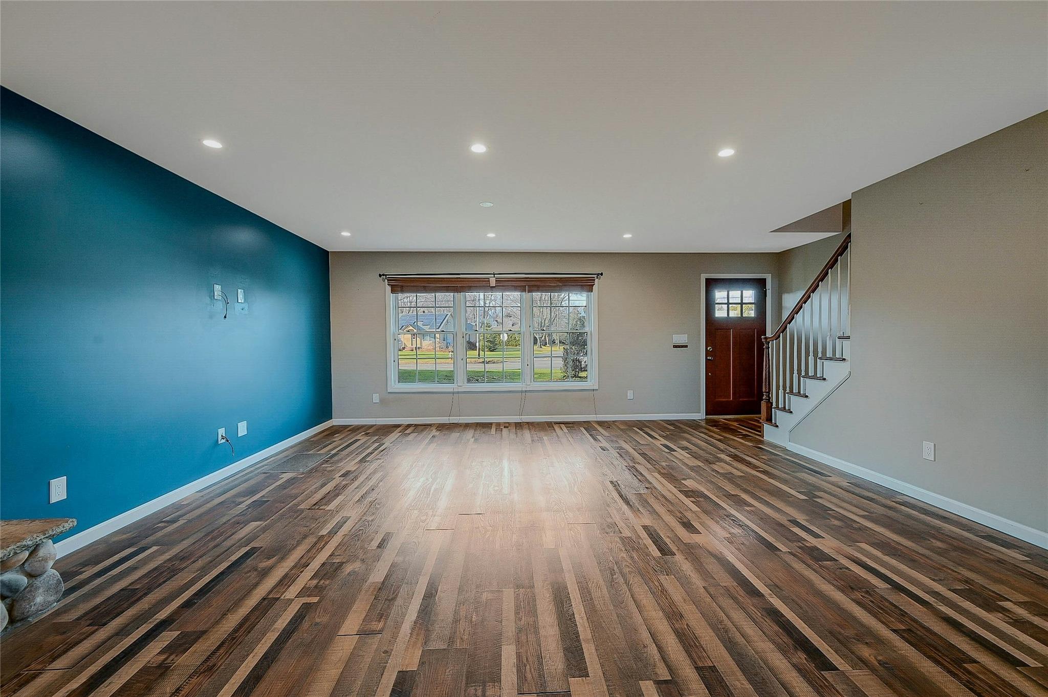 Single Family Main  Suffolk County, NY 11947, MLS-807915-7