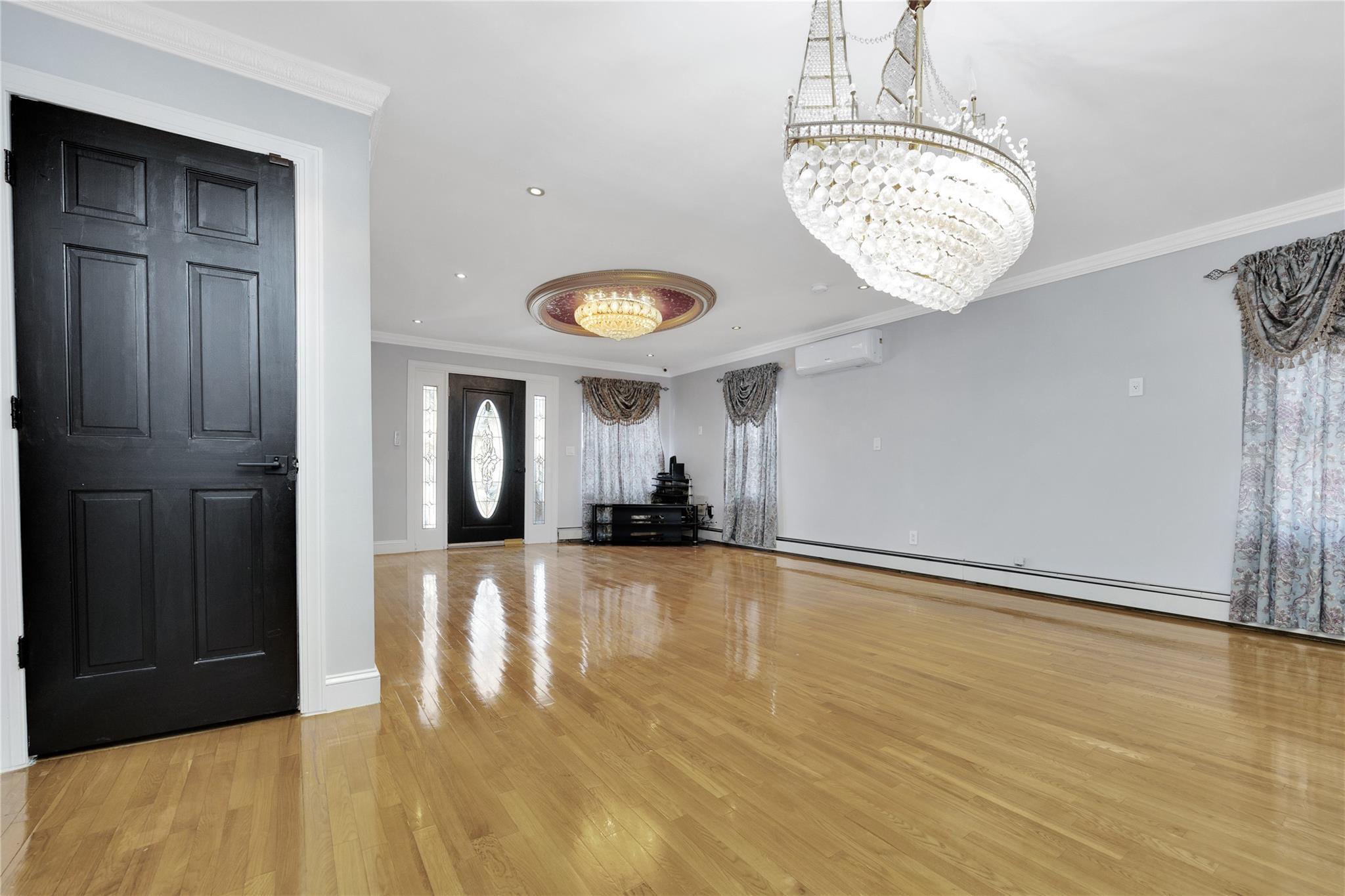 Single Family 134 Street  Queens, NY 11420, MLS-807950-10