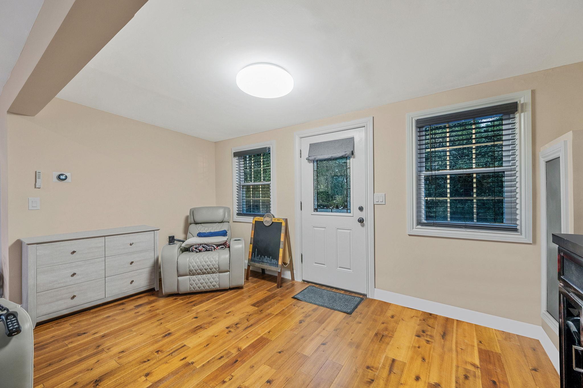 Single Family Cherry  Suffolk County, NY 11792, MLS-808058-36