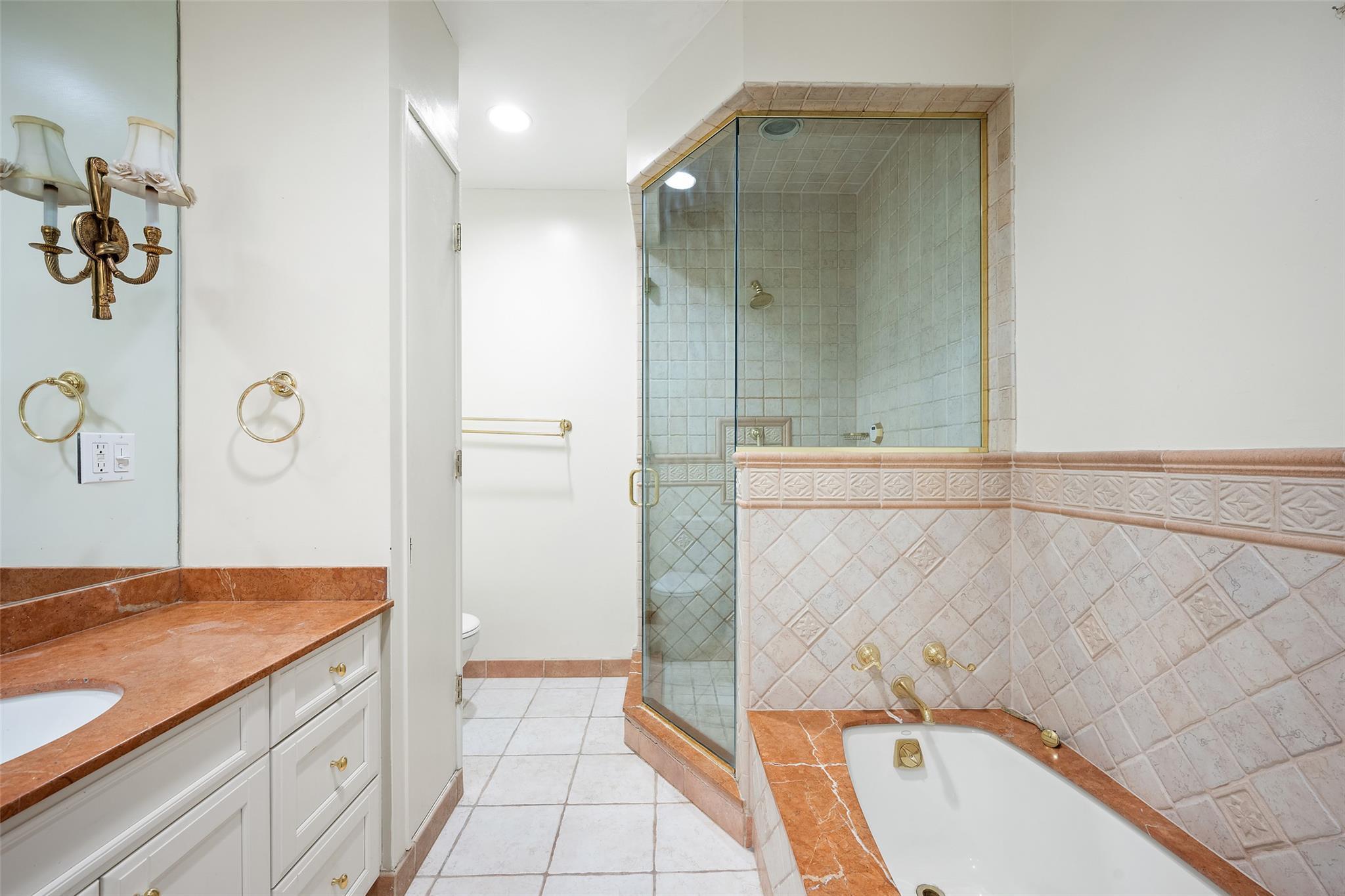 Coop Park  Manhattan, NY 10003, MLS-808118-18