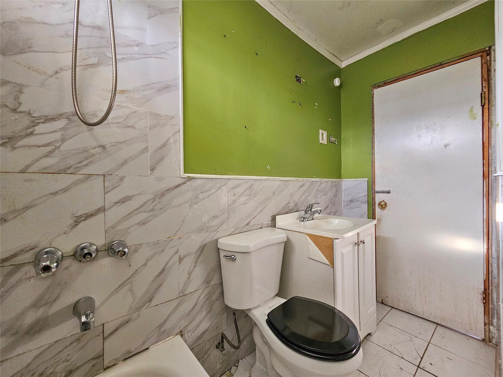 Single Family 131  Queens, NY 11420, MLS-808138-19