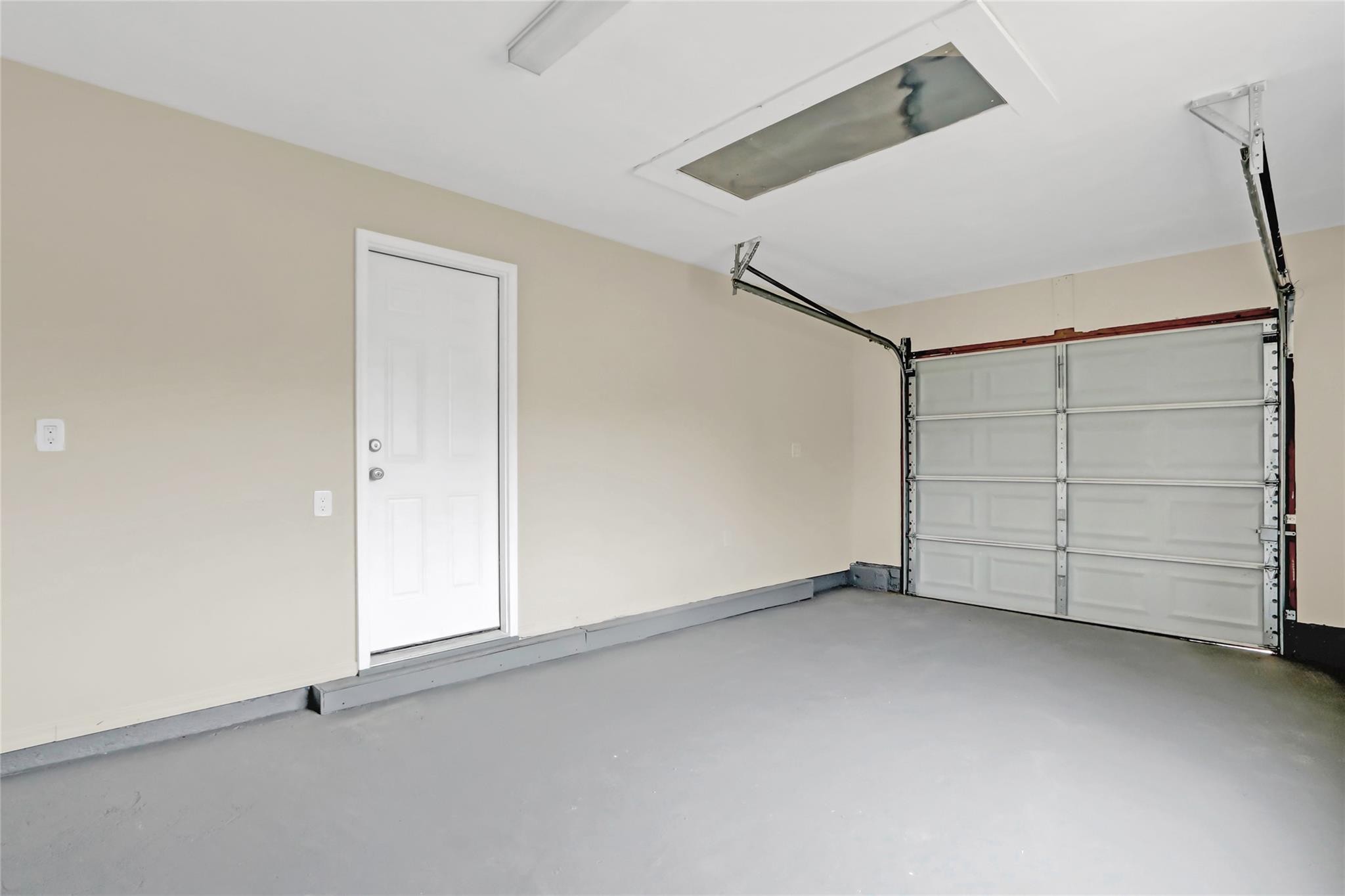 Single Family Kool  Suffolk County, NY 11776, MLS-808162-26