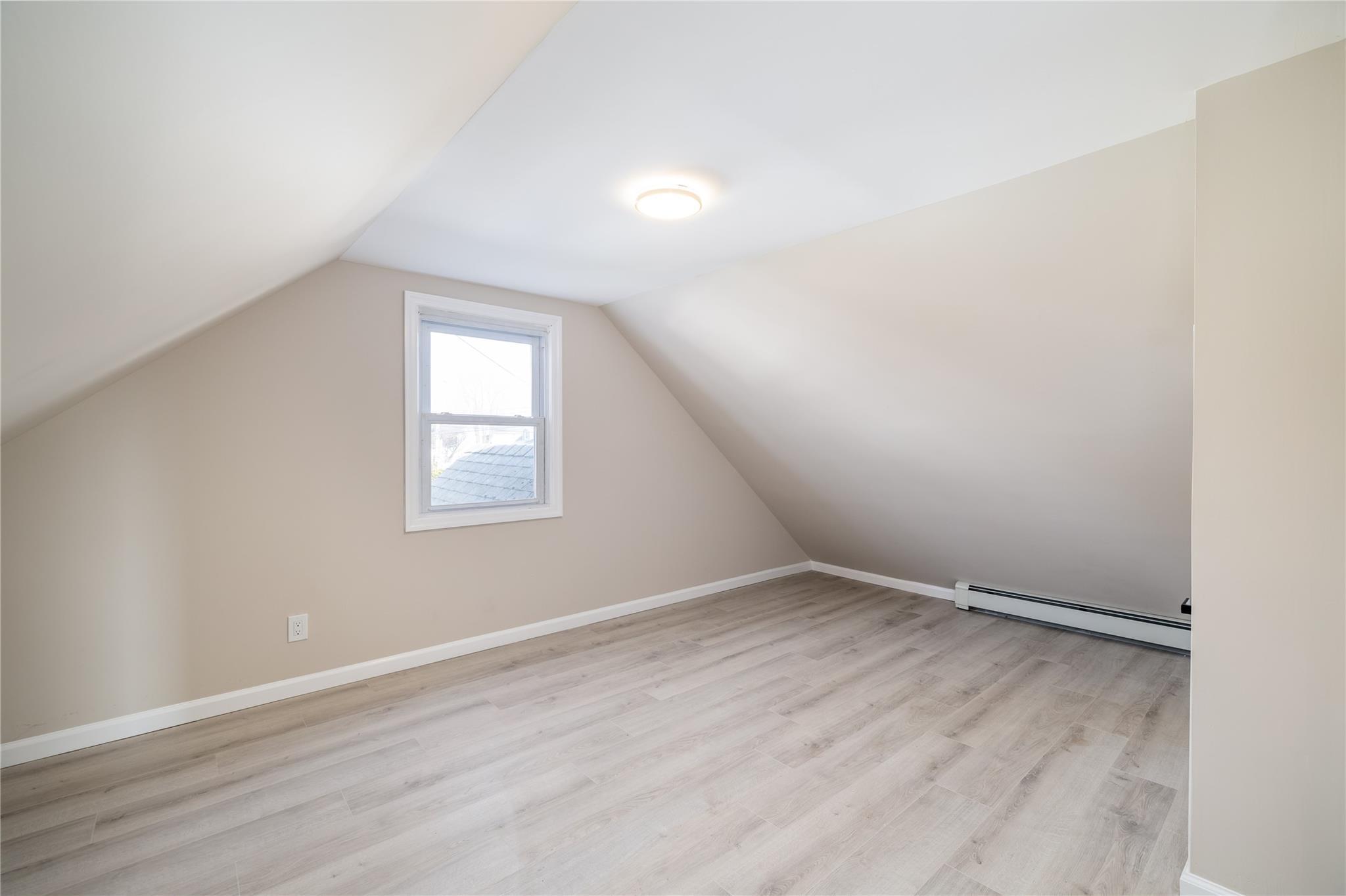Single Family Little Neck  Nassau County, NY 11710, MLS-808181-13