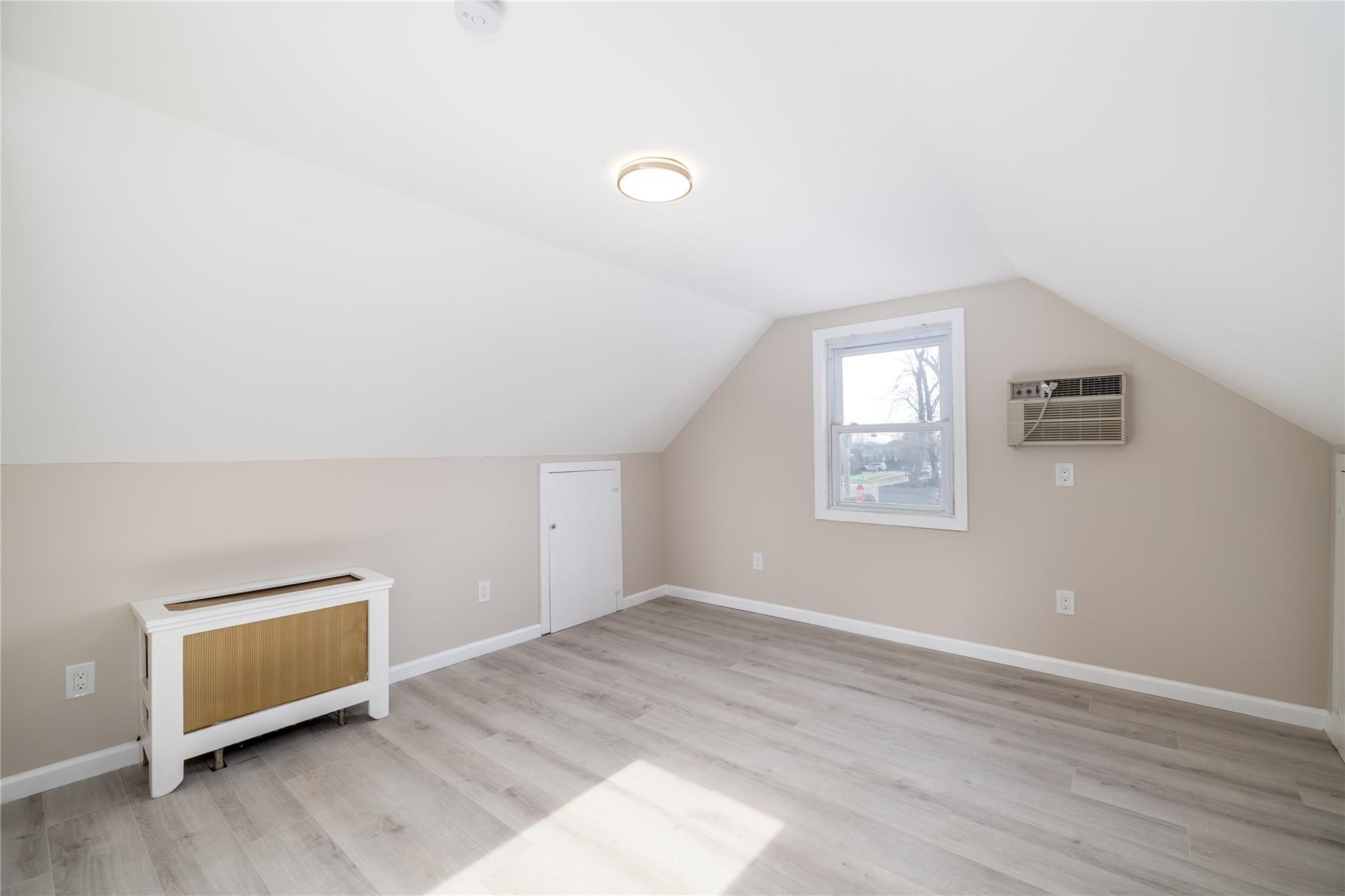 Single Family Little Neck  Nassau County, NY 11710, MLS-808181-16