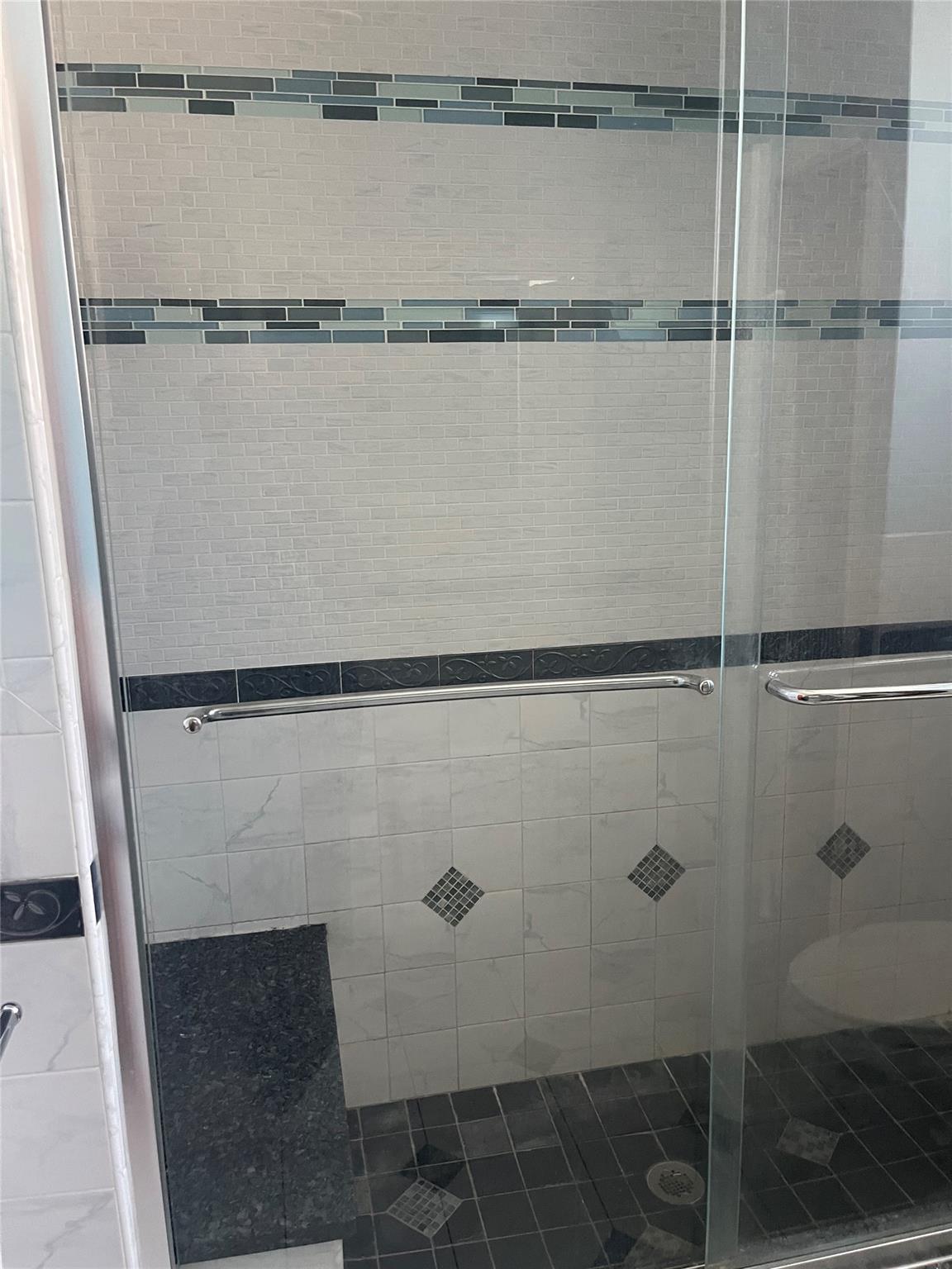 Apartment 220th  Queens, NY 11413, MLS-808200-29