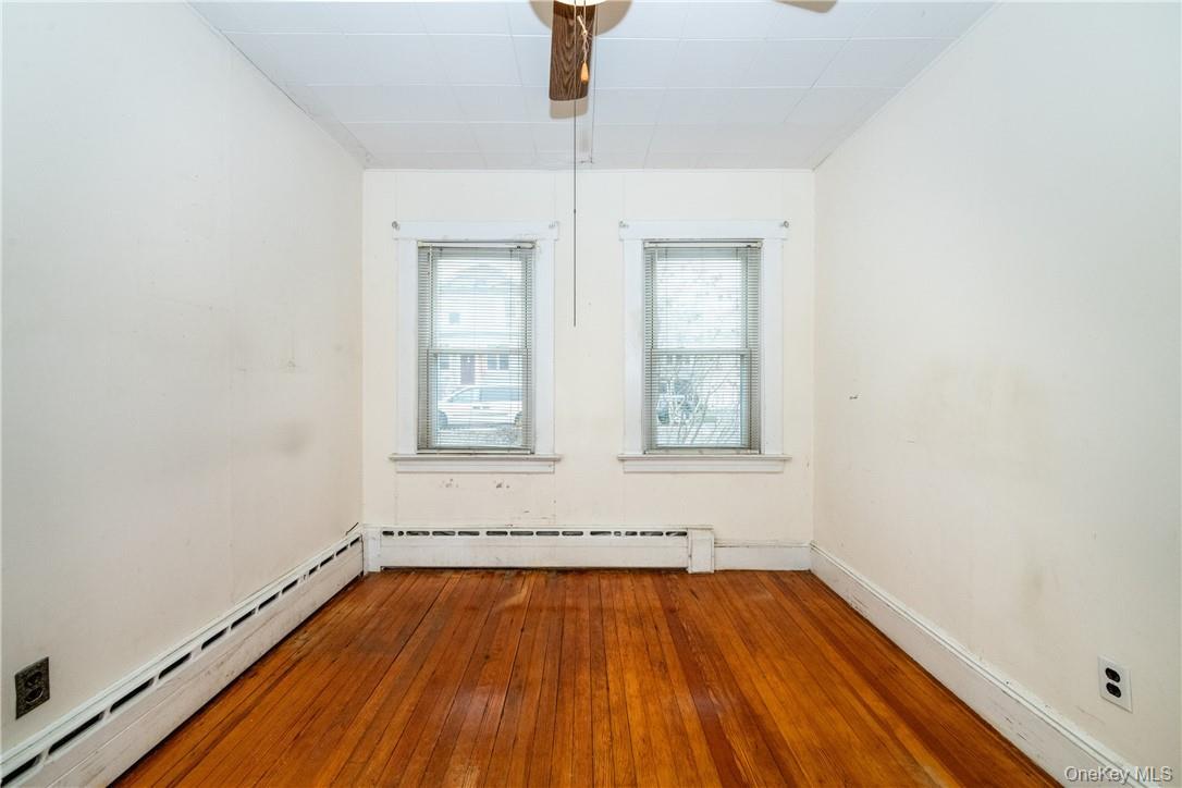 Single Family Minnieford  Bronx, NY 10464, MLS-808258-5