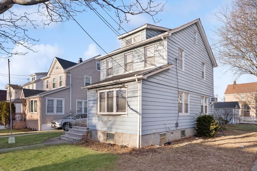 Single Family 141st  Queens, NY 11422, MLS-808299-3