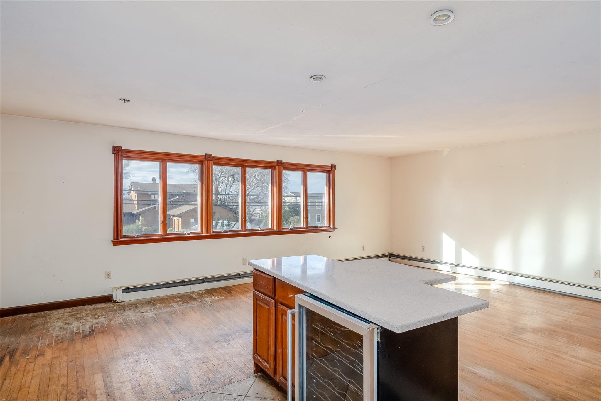 Single Family Long Beach  Nassau County, NY 11520, MLS-808396-12