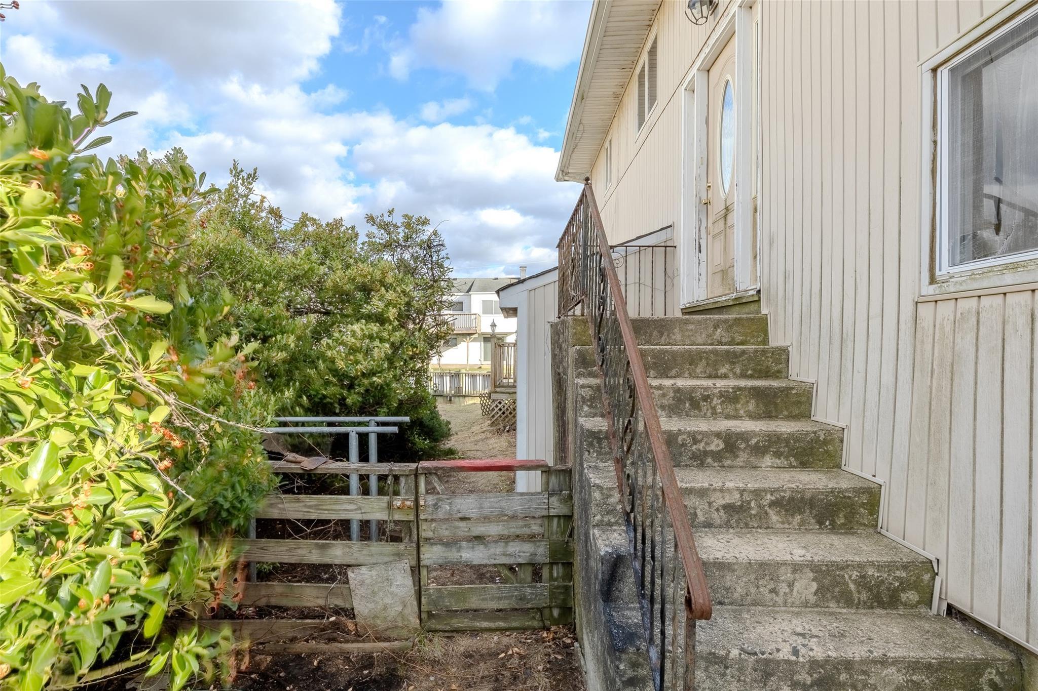 Single Family Long Beach  Nassau County, NY 11520, MLS-808396-3