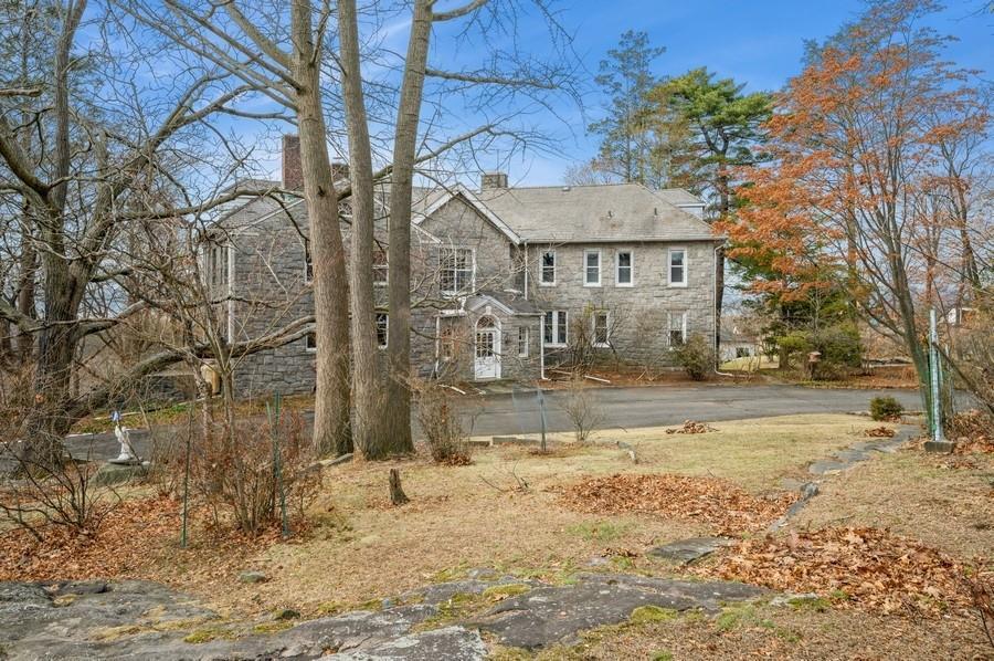 Single Family Heritage Hill  Westchester County, NY 10533, MLS-808445-24