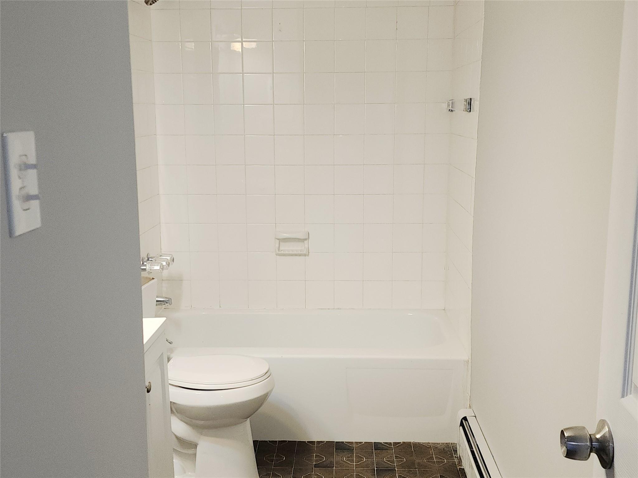 Single Family Glenmere  Suffolk County, NY 11727, MLS-808795-19