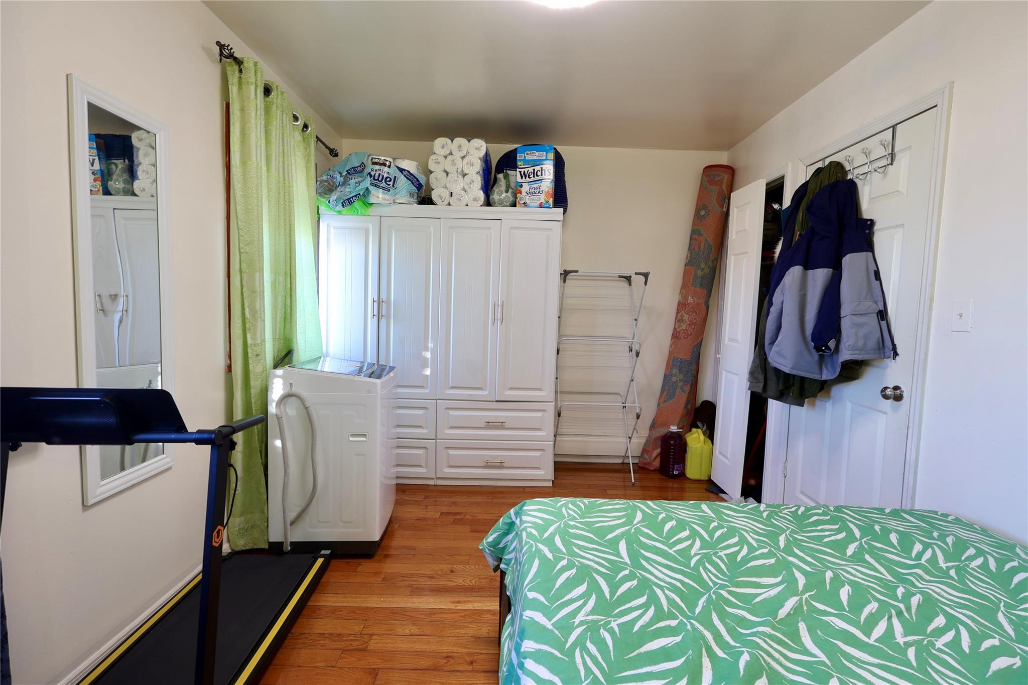 Single Family 97th  Queens, NY 11419, MLS-808813-10