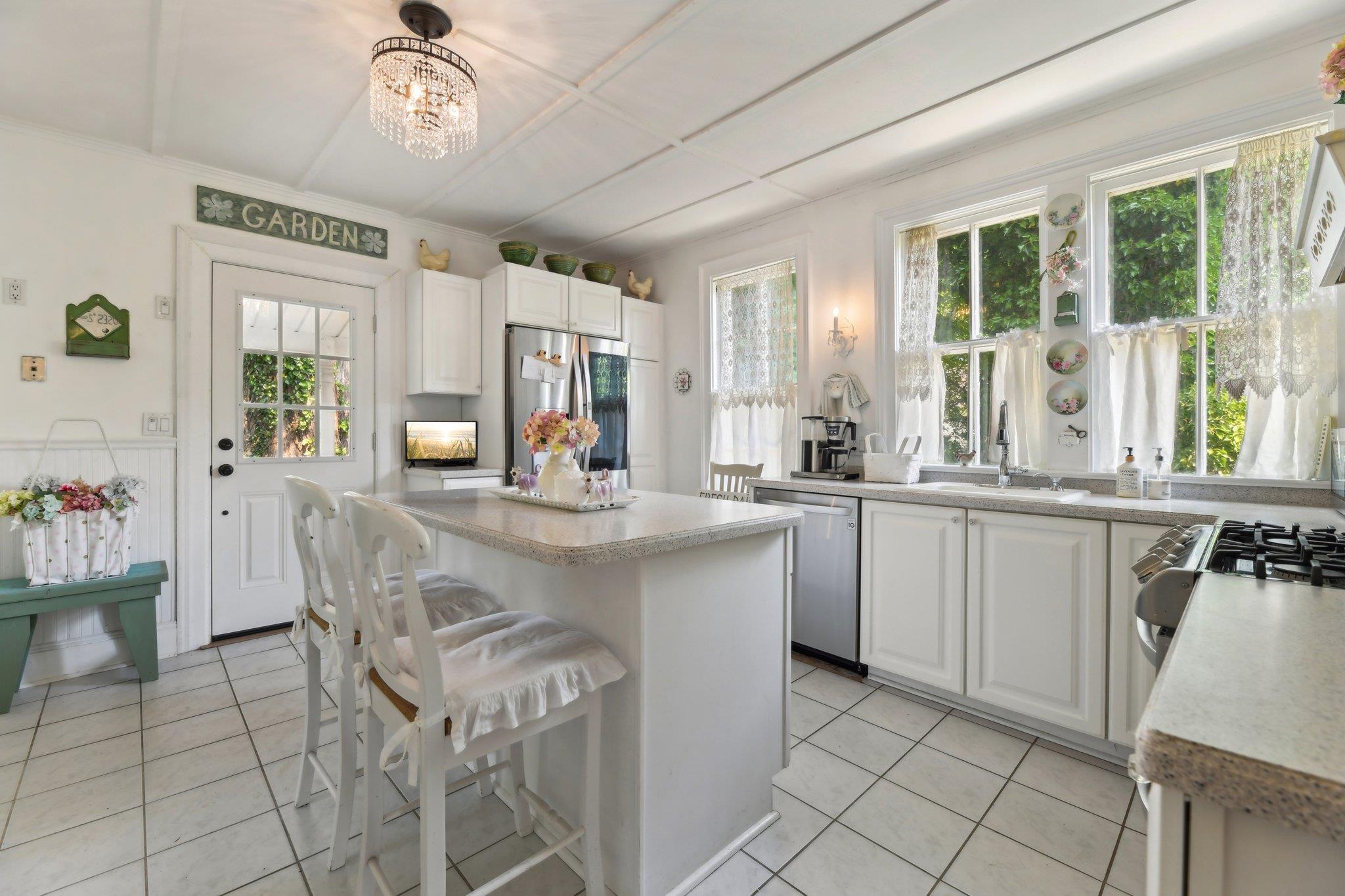Single Family Shore  Suffolk County, NY 11733, MLS-808906-10