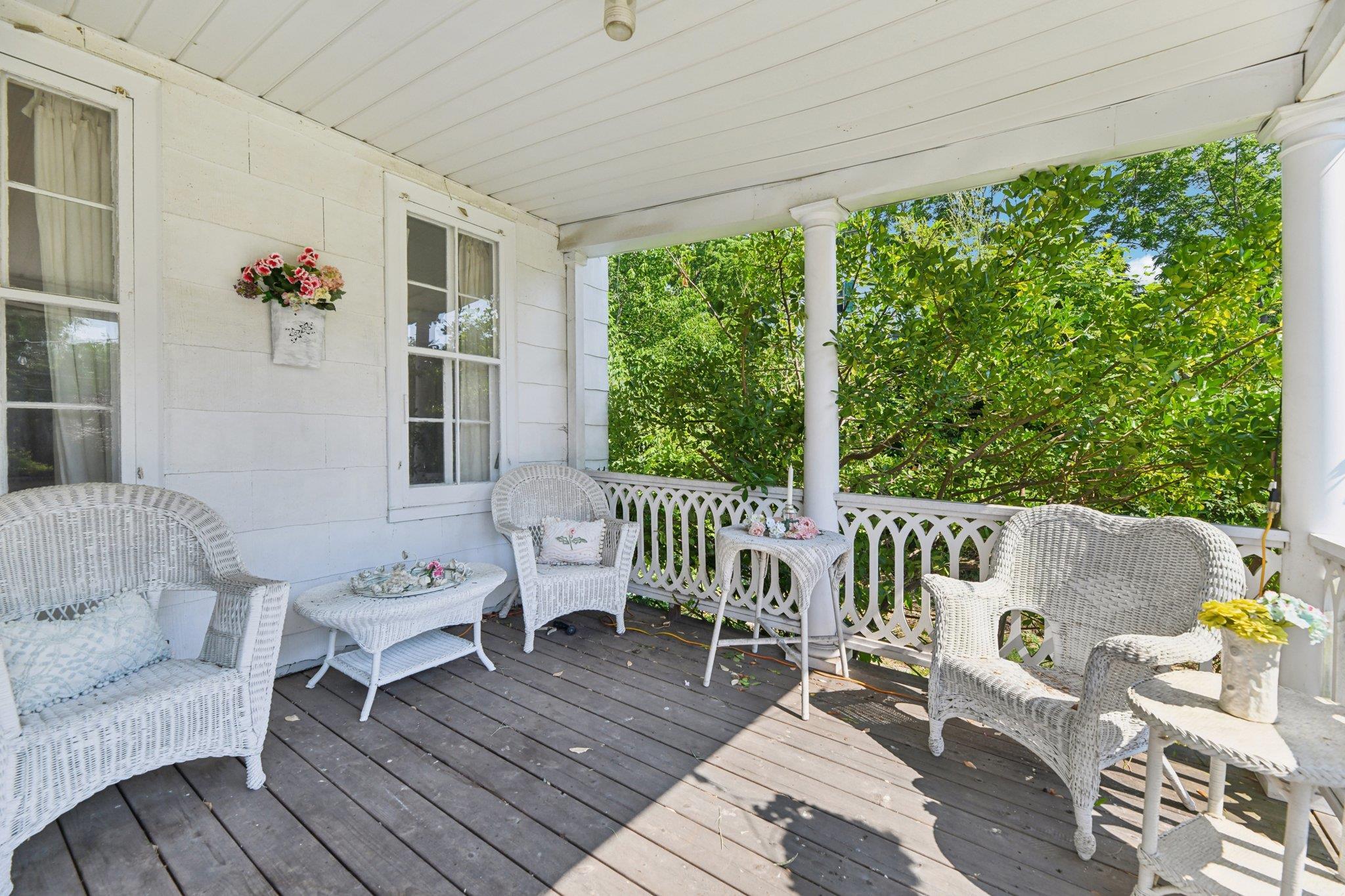 Single Family Shore  Suffolk County, NY 11733, MLS-808906-21