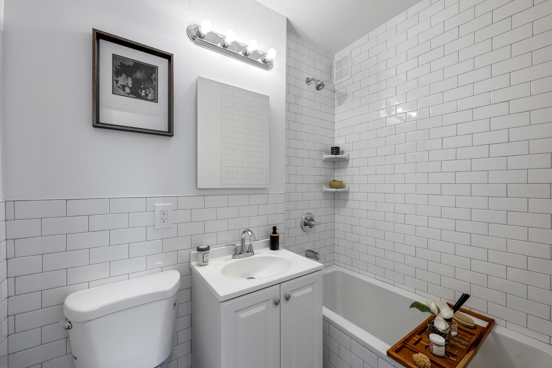 Coop Hudson Manor  Bronx, NY 10463, MLS-808954-8