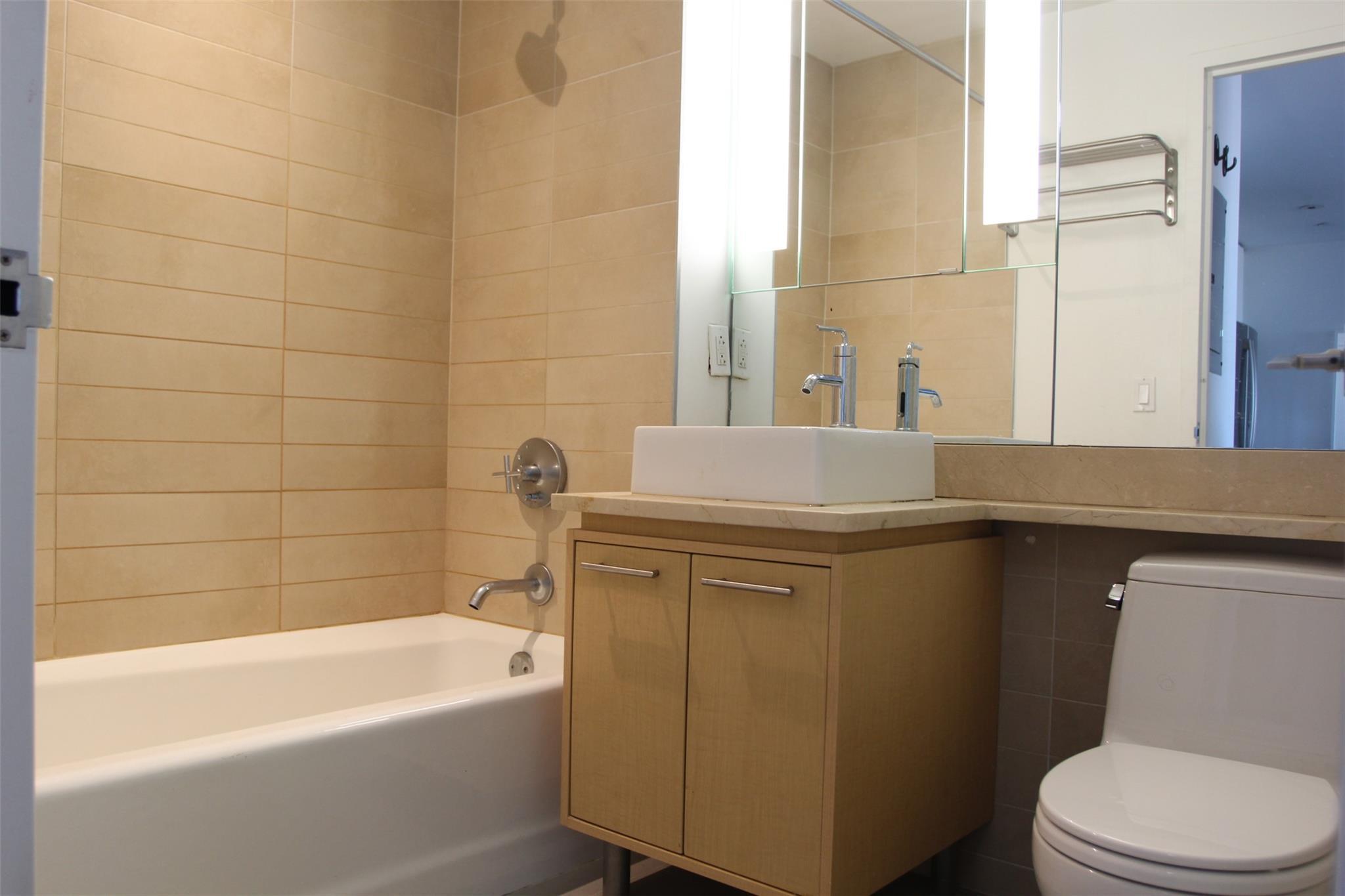 Apartment Gold  Brooklyn, NY 11201, MLS-809023-13