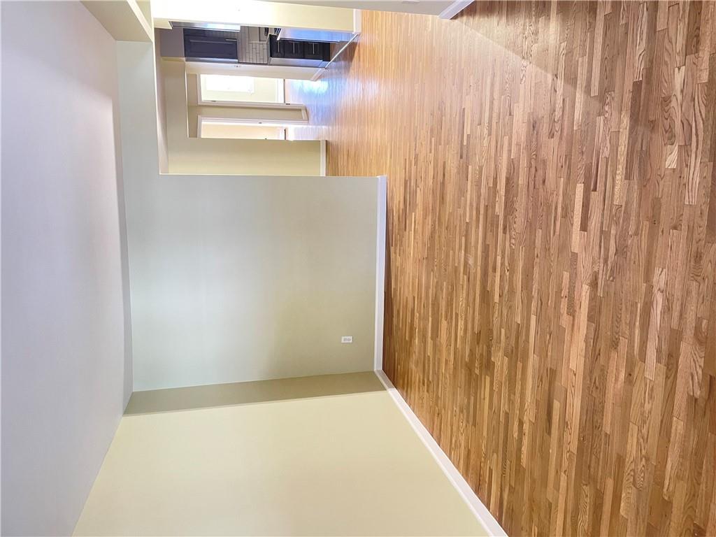 Apartment Ely  Bronx, NY 10469, MLS-809031-3